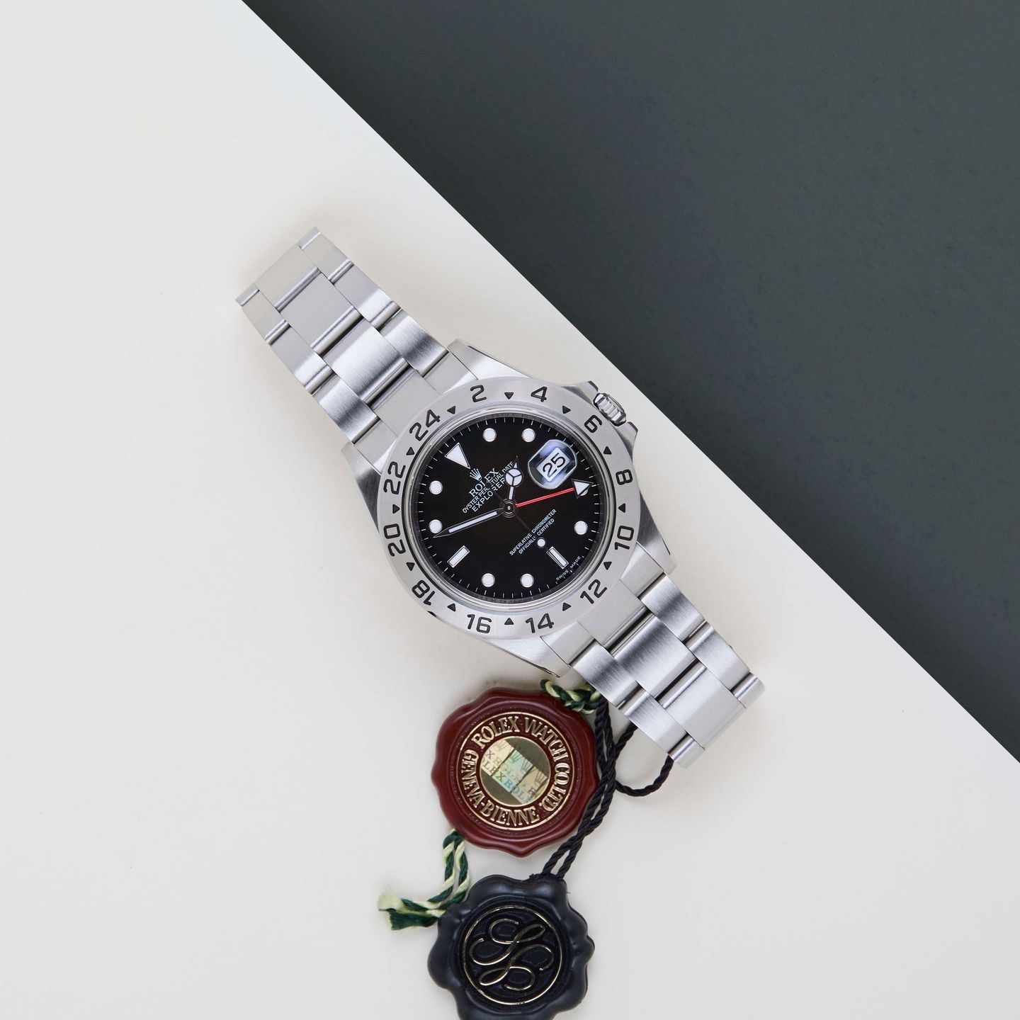 Rolex Explorer II 16570 - (2/8)