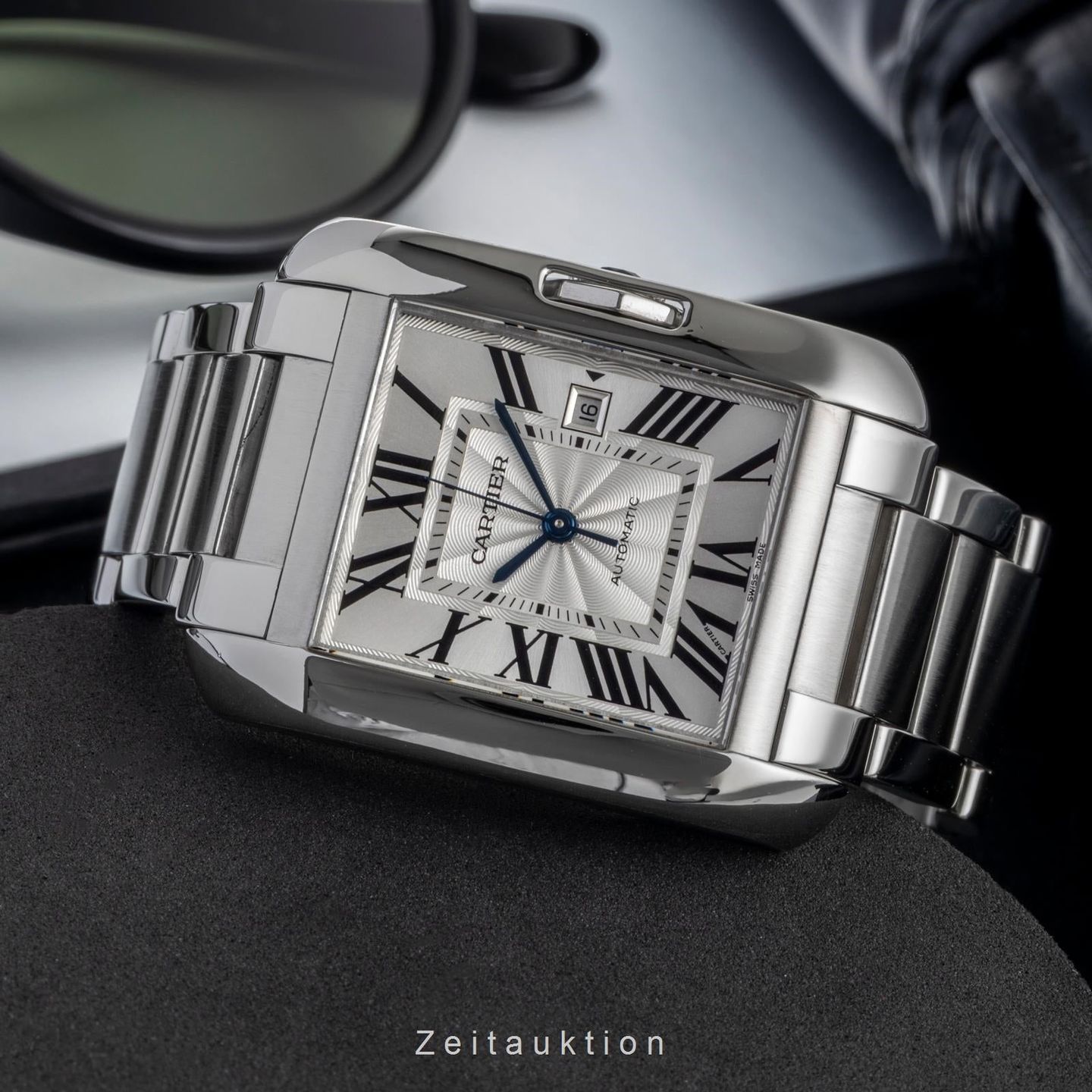 Cartier Tank Anglaise W5310009 (Onbekend (willekeurig serienummer)) - Zilver wijzerplaat 30mm Staal (2/8)