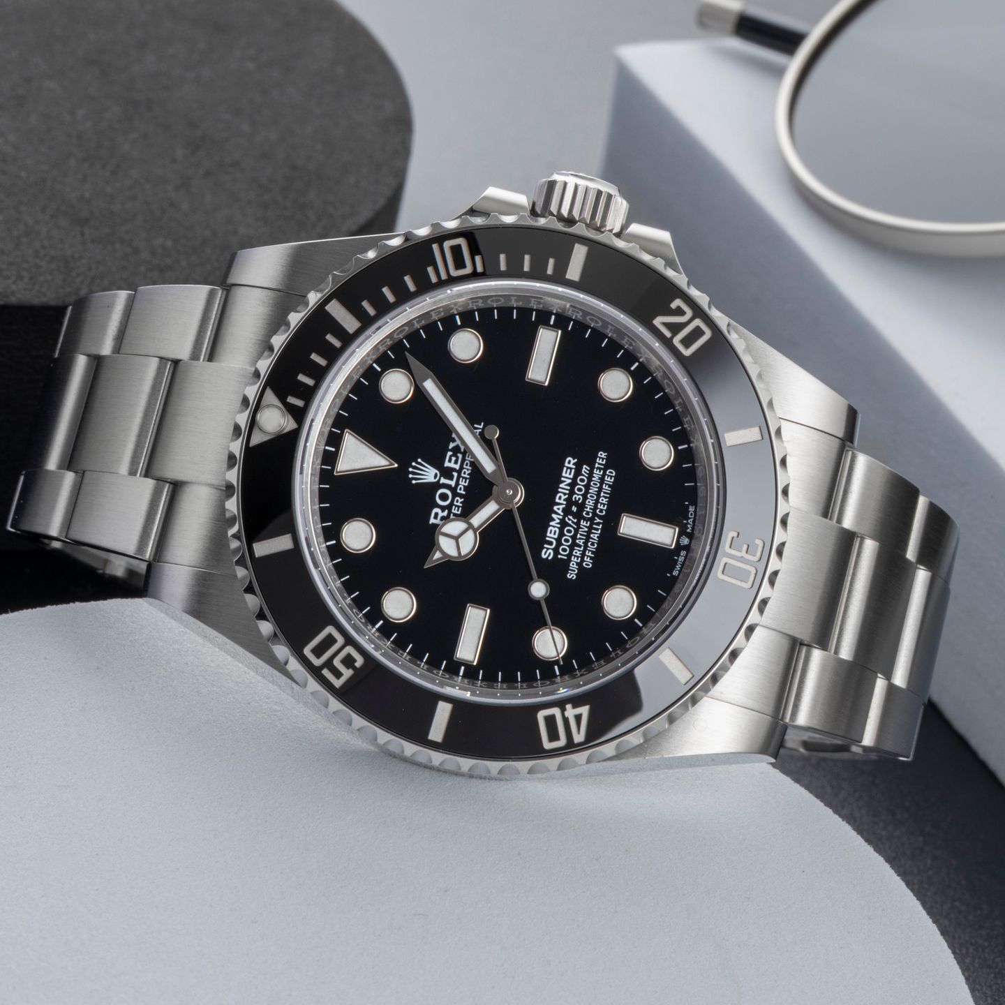 Rolex Submariner No Date 124060 - (2/8)