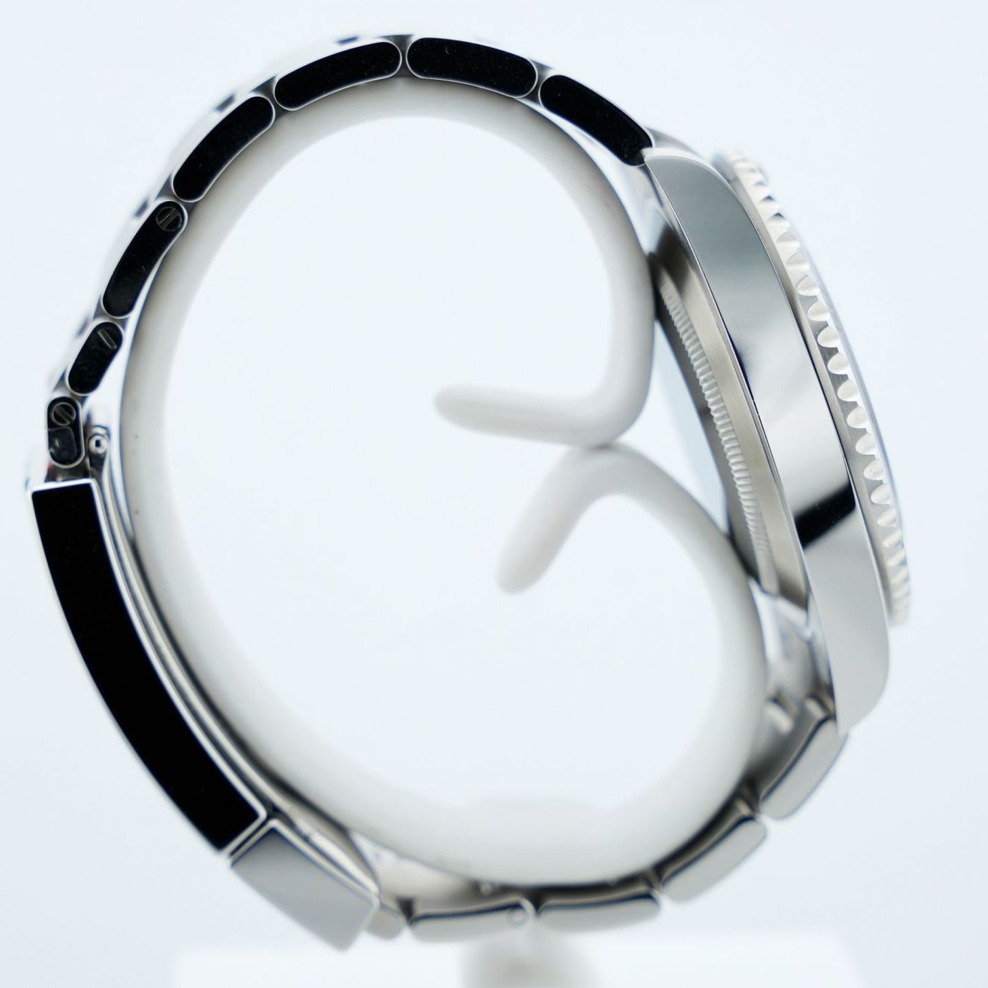 Rolex Submariner No Date 124060 (2022) - Zwart wijzerplaat 41mm Staal (7/8)