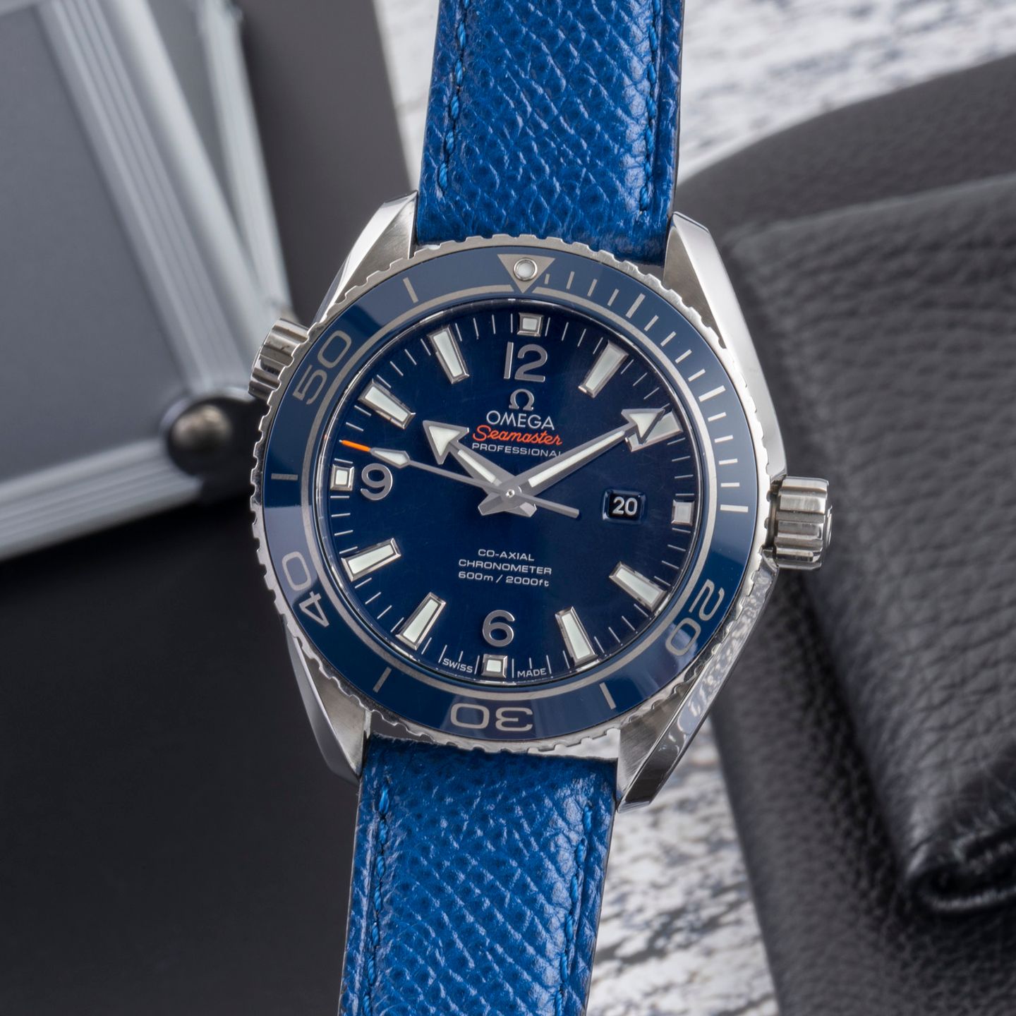 Omega Seamaster Planet Ocean 232.92.38.20.03.001 - (3/8)