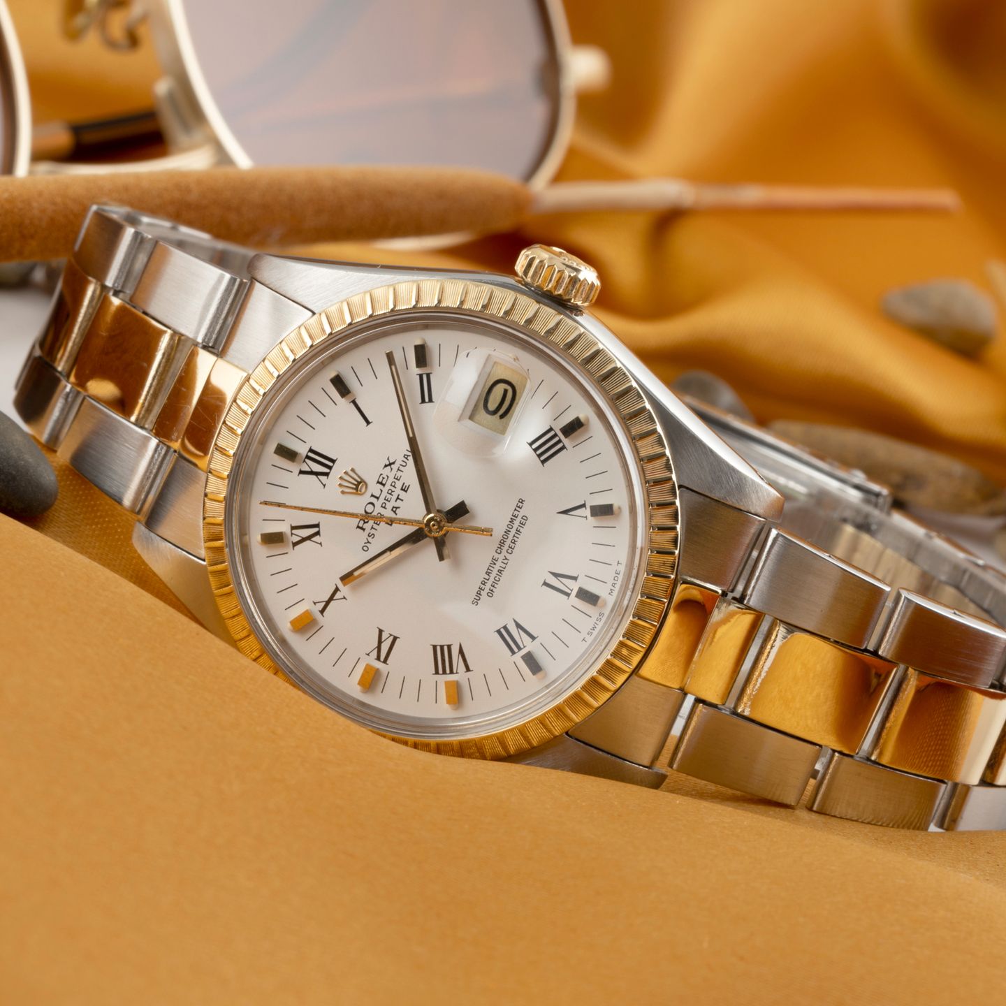 Rolex Oyster Perpetual Date 1505 (1970) - White dial 34 mm Steel case (2/8)