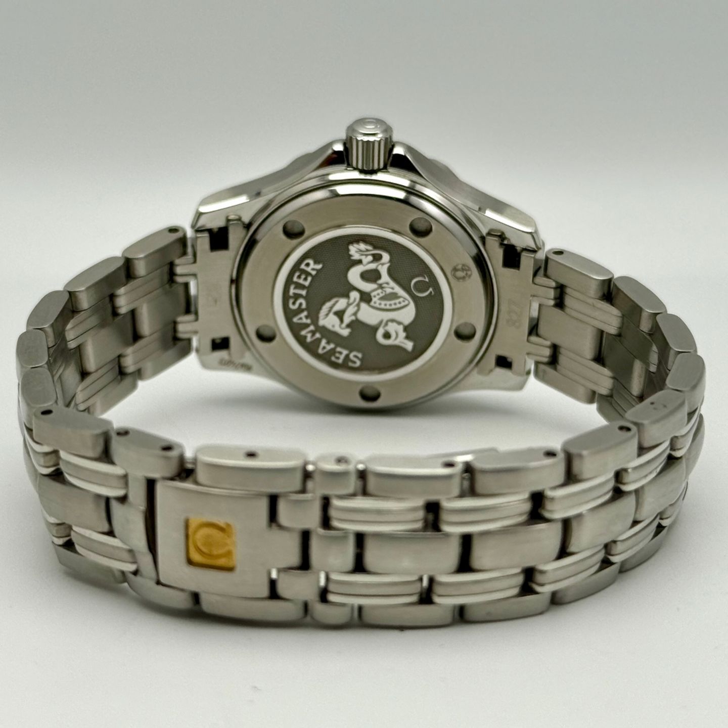 Omega Seamaster Diver 300 M 2224.80.00 (2010) - Blue dial 28 mm Steel case (8/8)