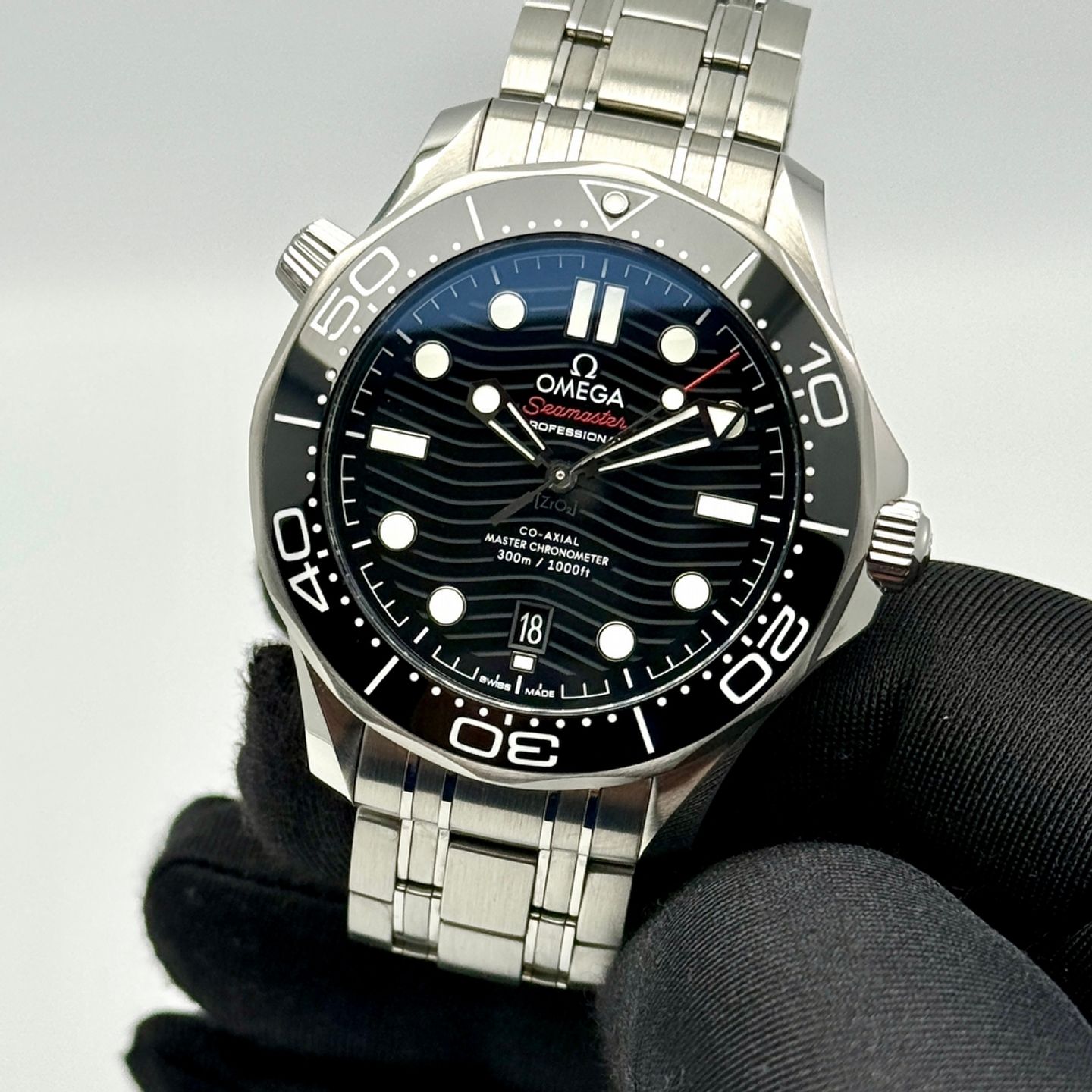 Omega Seamaster Diver 300 M 210.30.42.20.01.001 - (3/8)