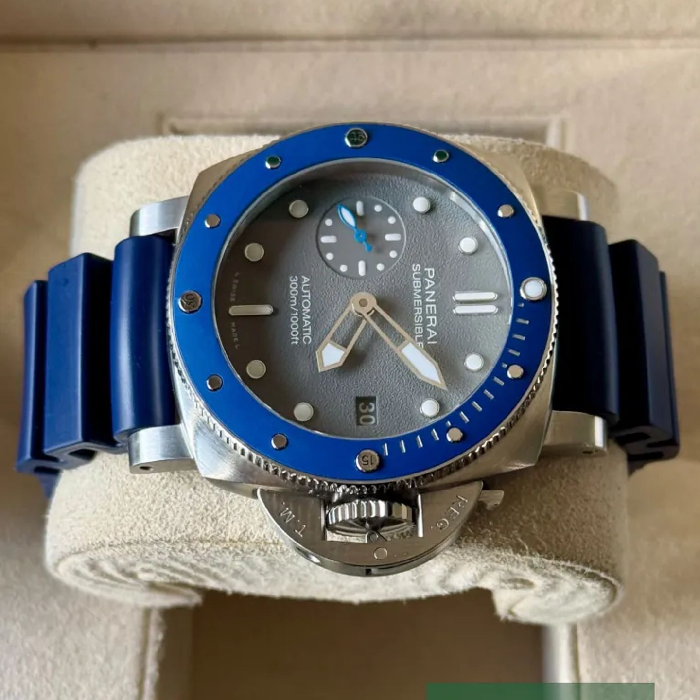 Panerai Luminor Submersible PAM00959 - (3/6)
