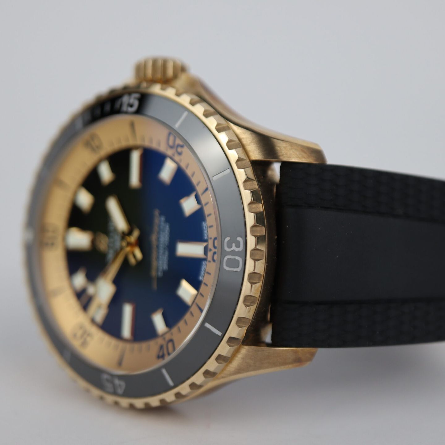 Breitling Superocean 42 N17375201L1S1 (2025) - 42mm Brons (3/8)
