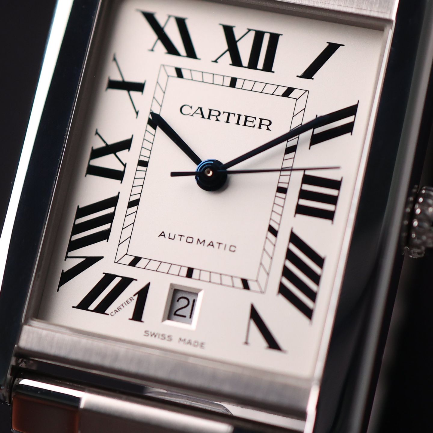 Cartier Tank Solo W5200028 - (2/3)