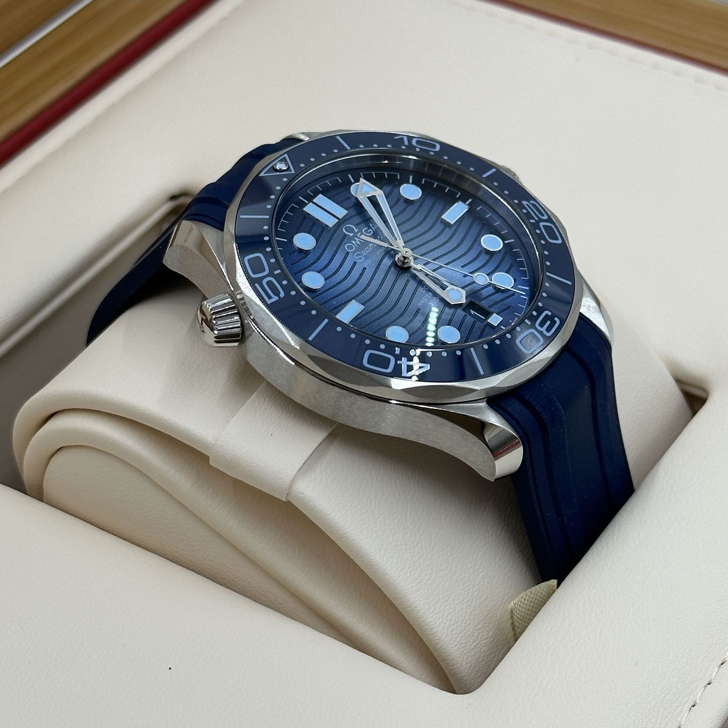 Omega Seamaster Diver 300 M 210.32.42.20.03.002 (2023) - Blue dial 42 mm Steel case (7/8)