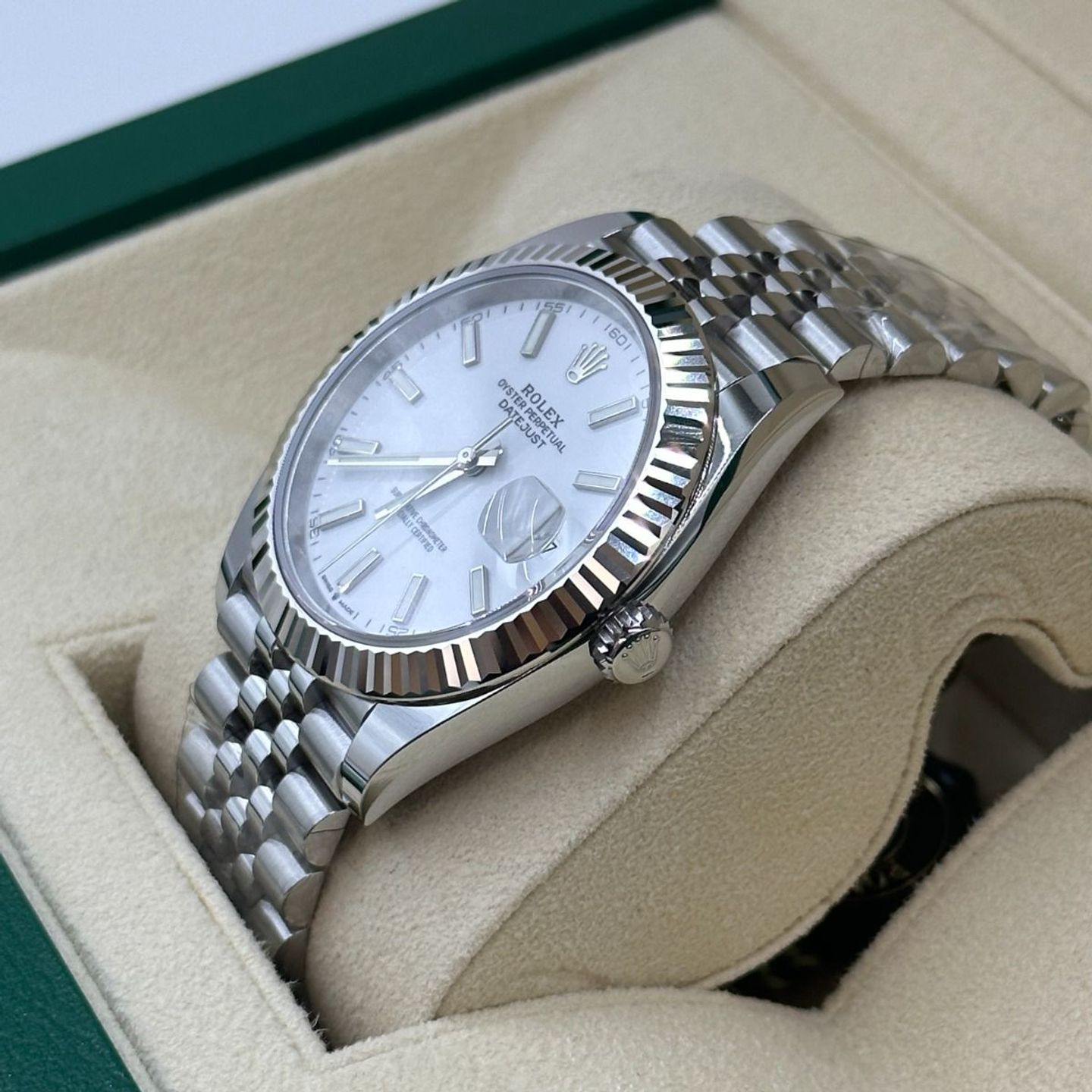 Rolex Datejust 41 126334 (2022) - Wit wijzerplaat 41mm Staal (6/8)