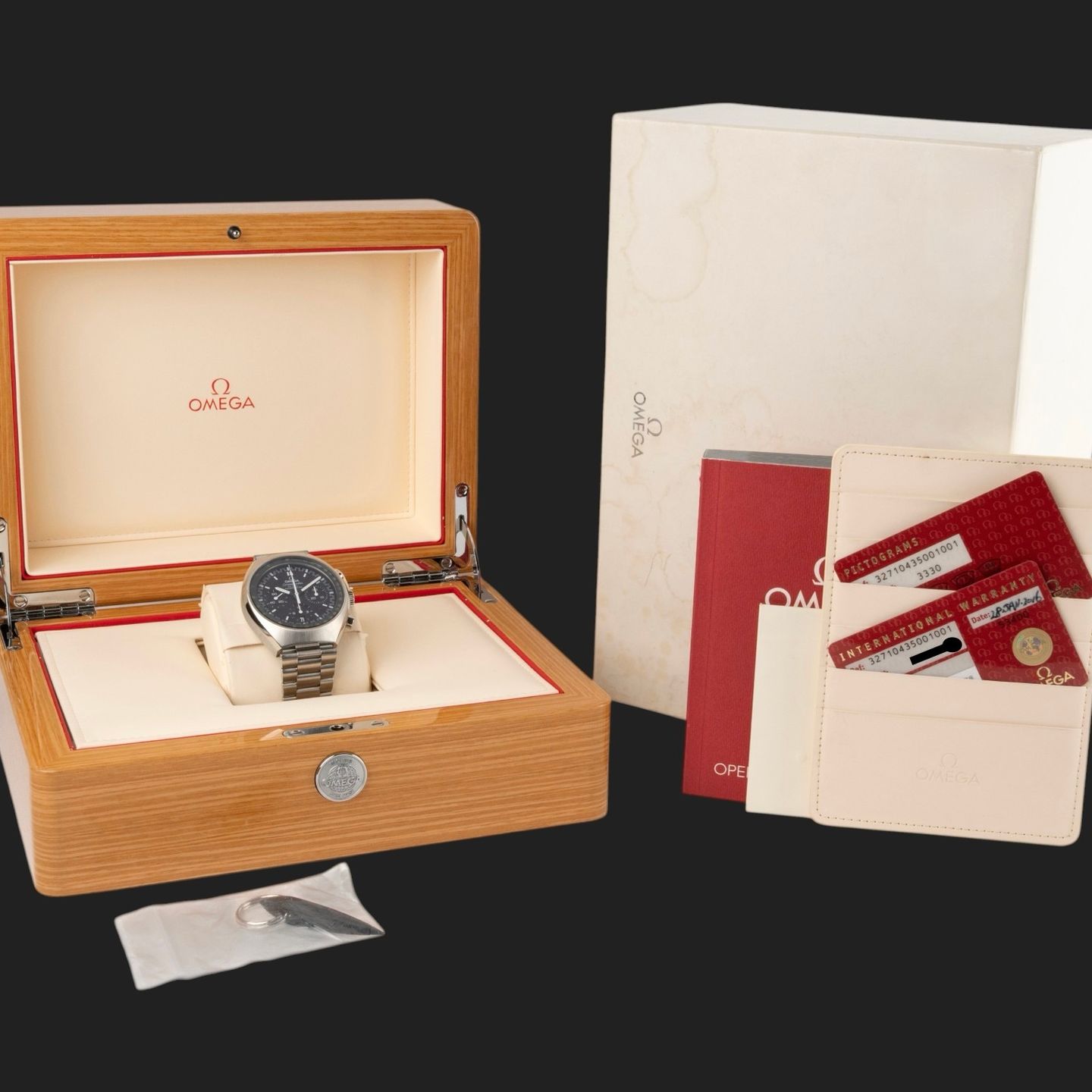 Omega Speedmaster Mark II 327.10.43.50.01.001 - (8/8)