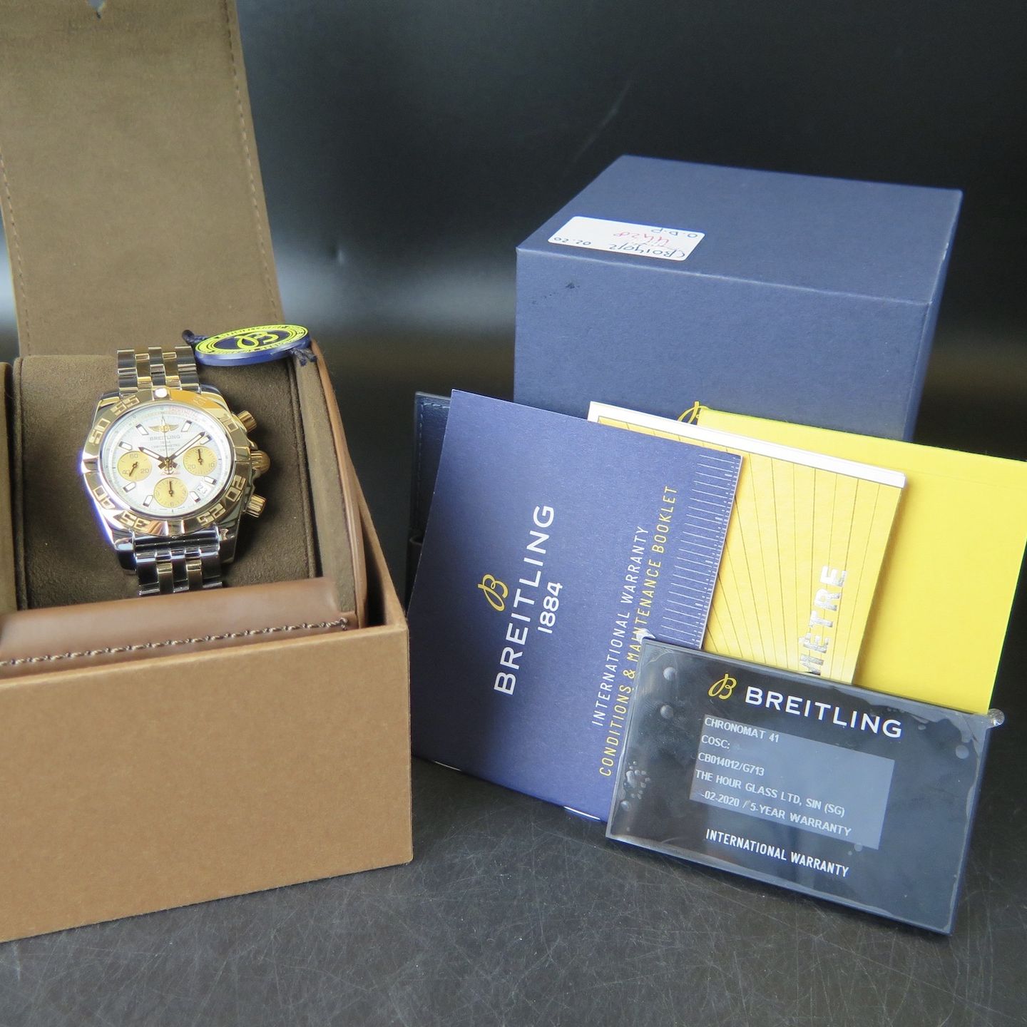 Breitling Chronomat 41 CB014012G713378C (2020) - Silver dial 41 mm Gold/Steel case (6/6)