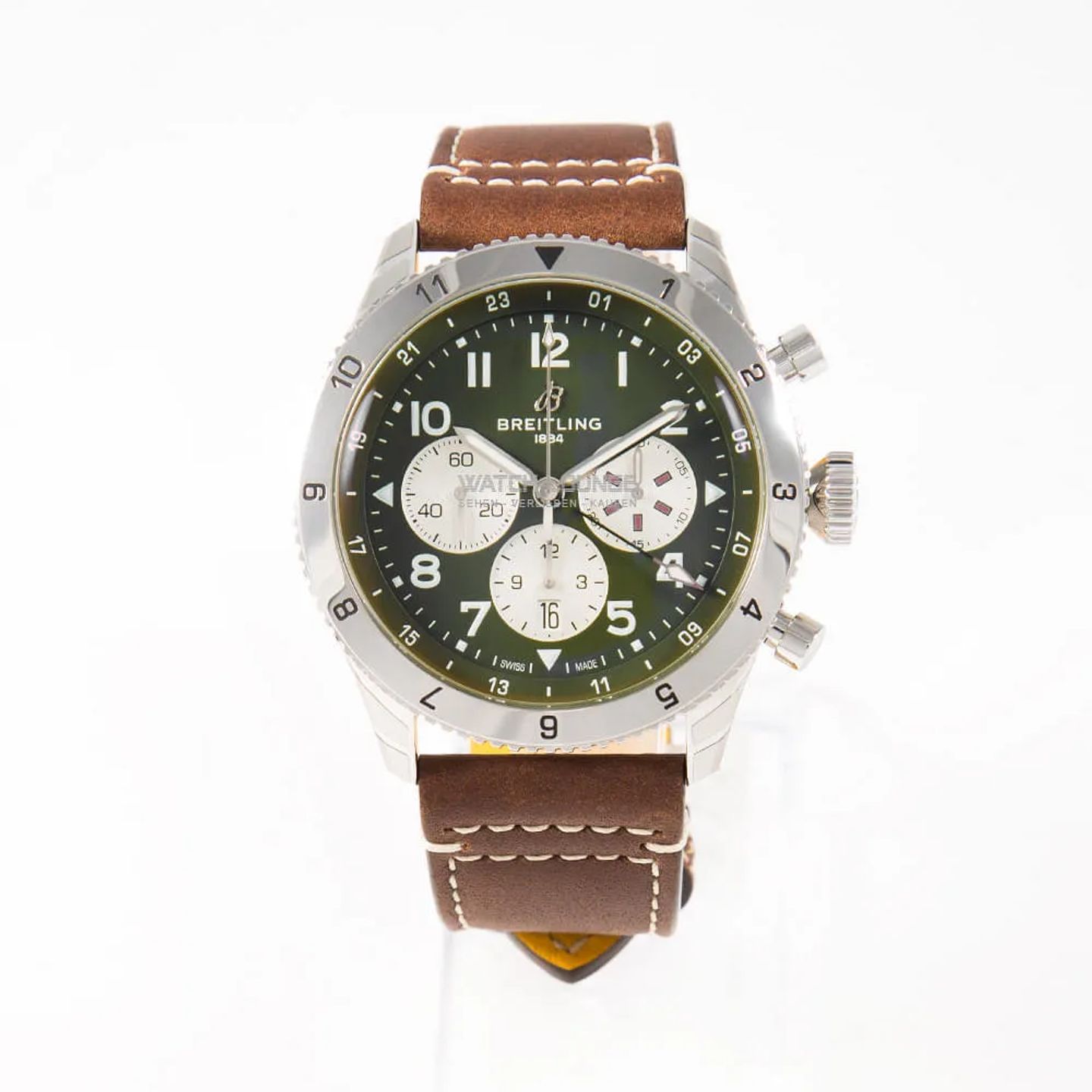 Breitling Super Avi AB04452A1L1X1 (2025) - Green dial 46 mm Steel case (3/8)