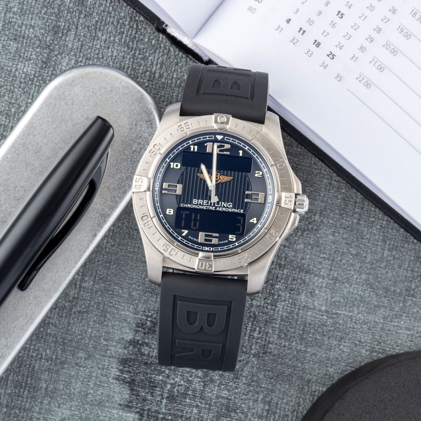 Breitling Aerospace Avantage E79362 (Unknown (random serial)) - 42 mm Titanium case (1/8)