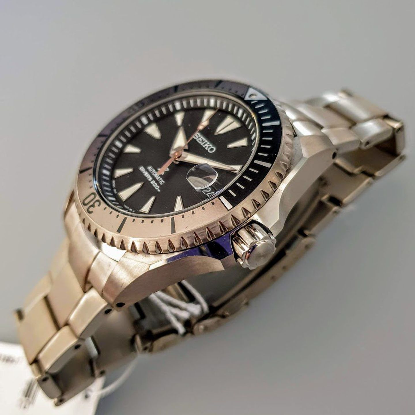 Seiko Prospex SPB189J1 (2025) - Black dial 44 mm Titanium case (4/8)