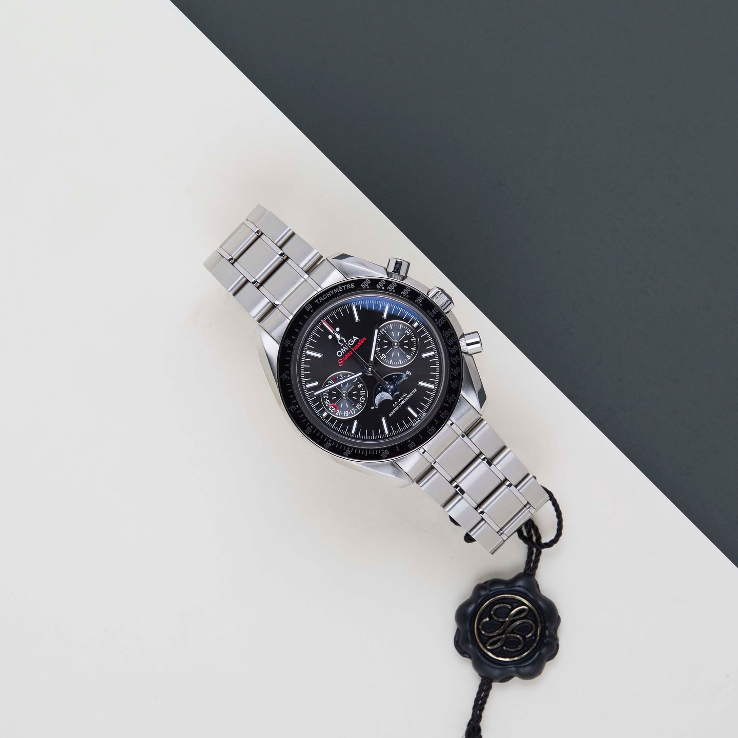 Omega Speedmaster Moonphase 304.30.44.52.01.001 - (2/8)