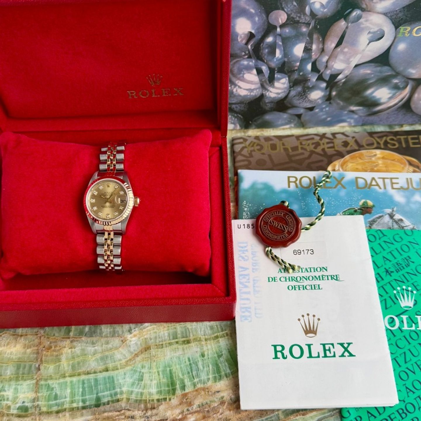 Rolex Lady-Datejust 69173 (1997) - Gold dial 26 mm Gold/Steel case (2/8)