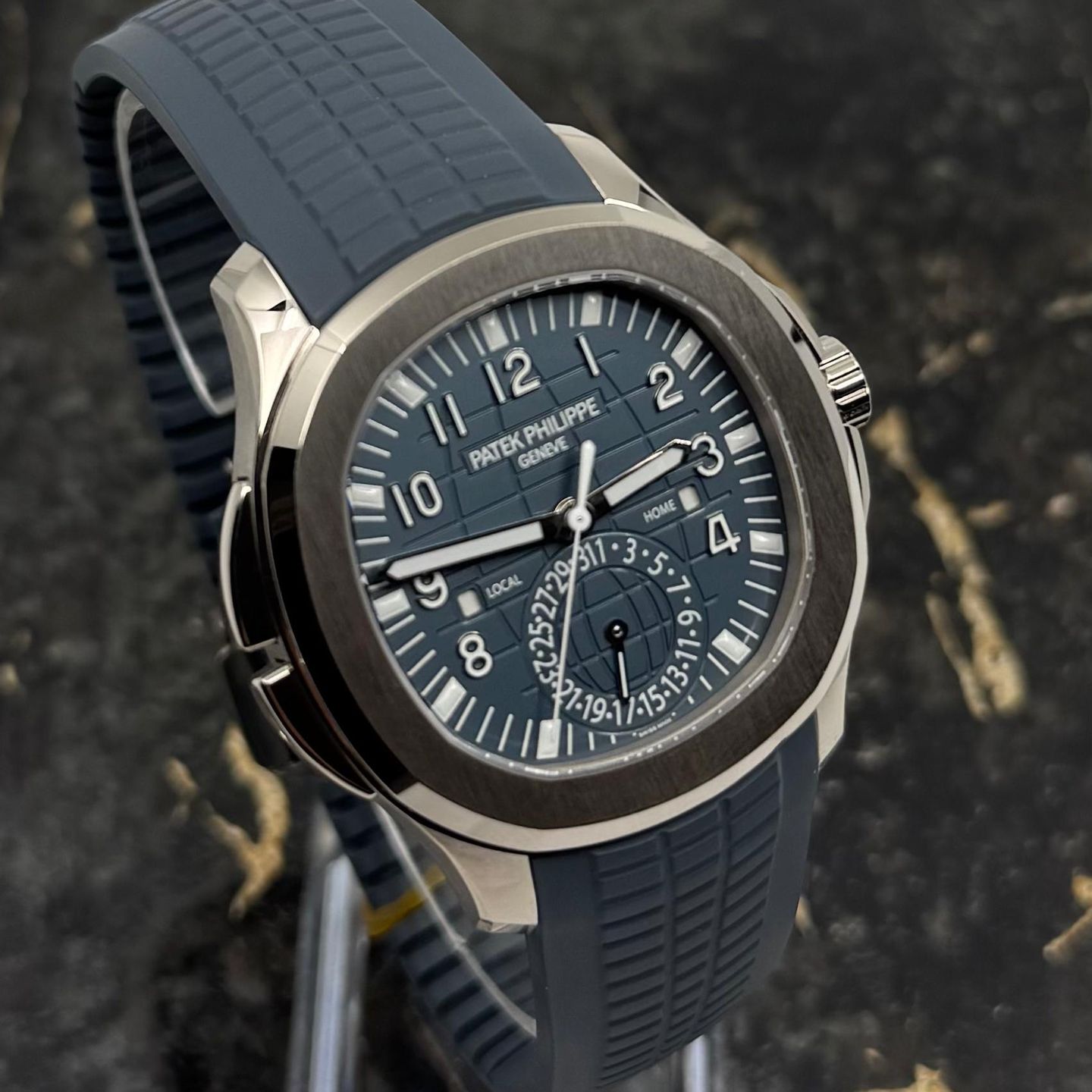 Patek Philippe Aquanaut 5164G-001 - (5/8)