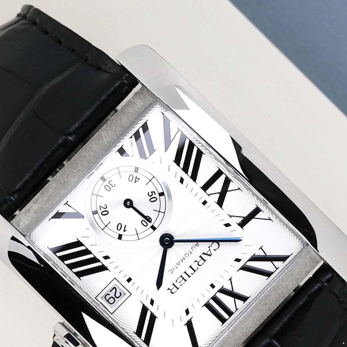 Cartier Tank MC W5330003 (2020) - Zilver wijzerplaat 34mm Staal (4/8)