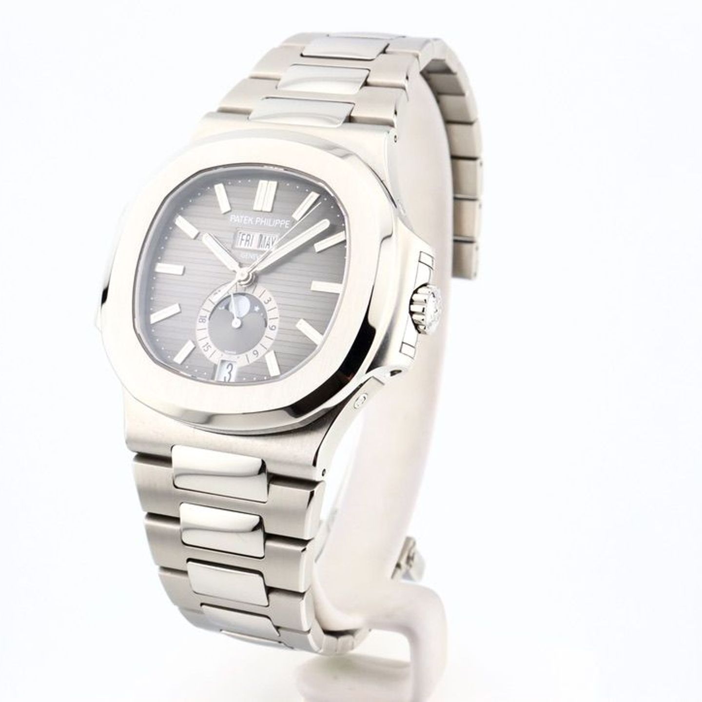 Patek Philippe Nautilus 5726/1A - (2/8)