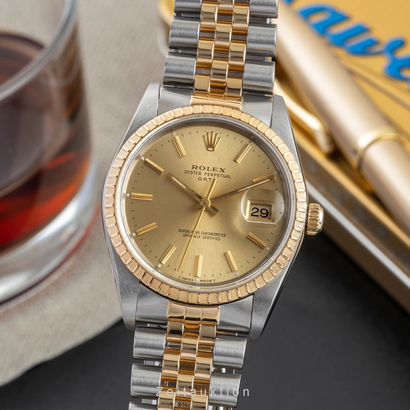 Rolex Oyster Perpetual Date 15223 - (1/8)