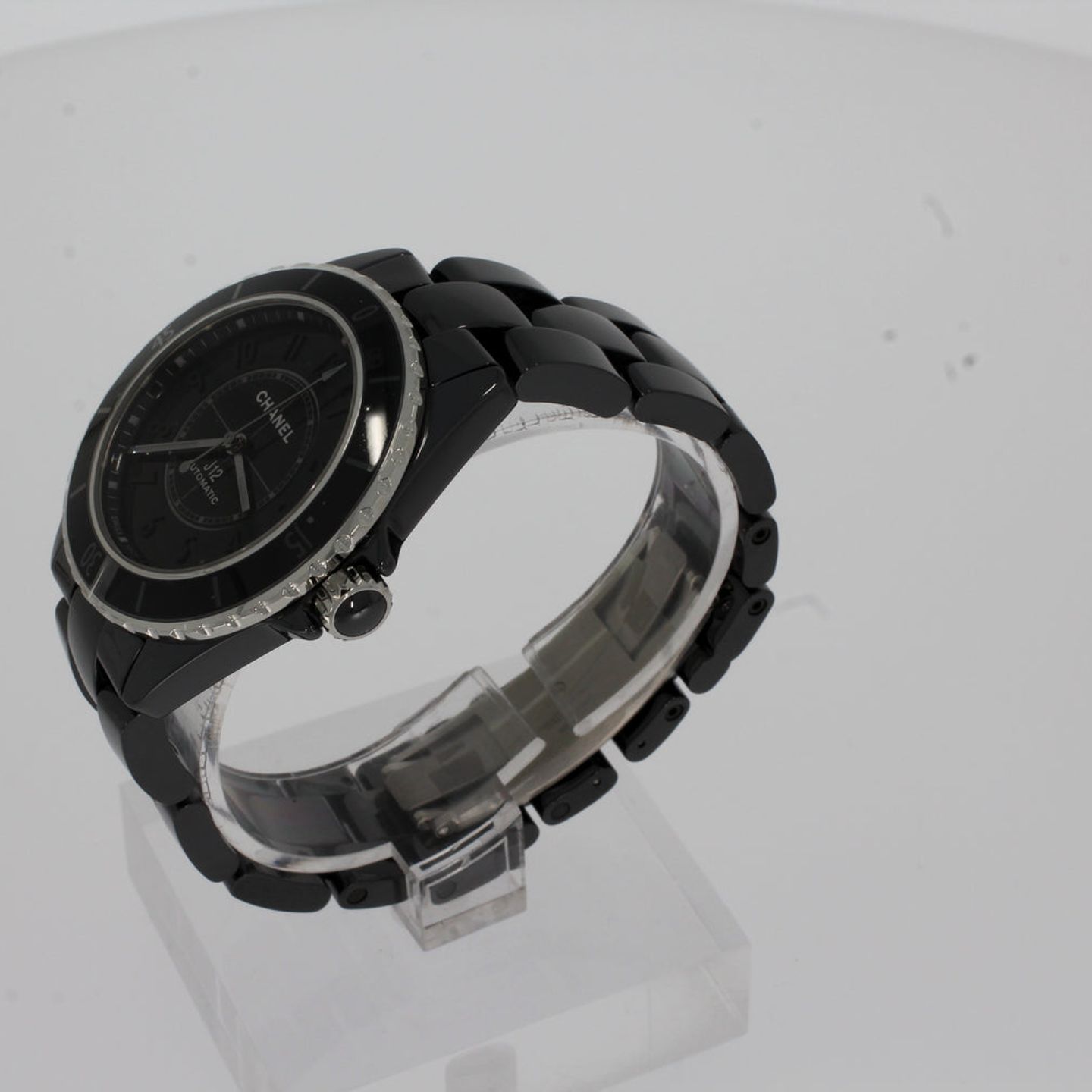 Chanel J12 H6185 (2024) - Black dial 38 mm Ceramic case (2/4)