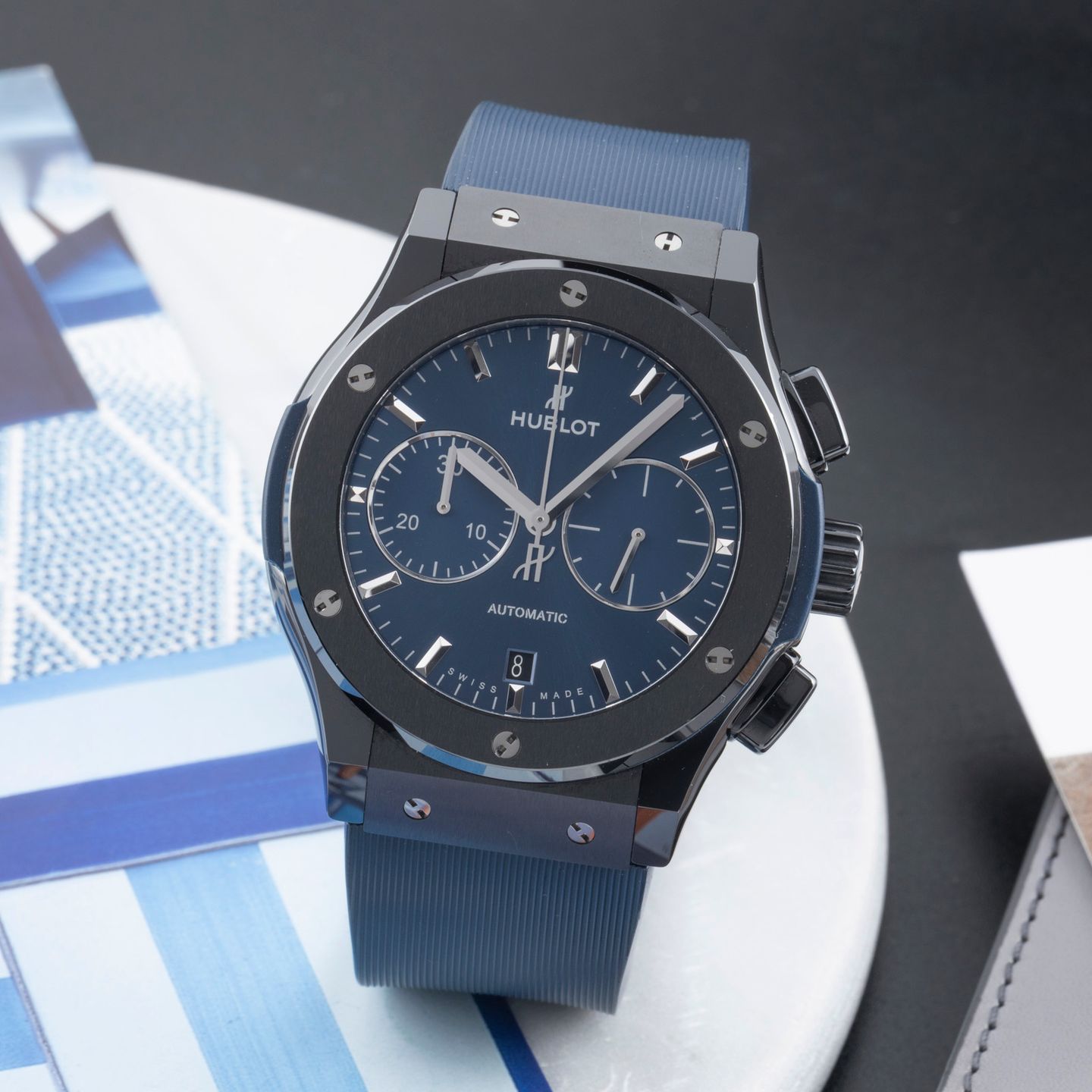 Hublot Classic Fusion Blue 521.CM.7170.RX (2022) - Blauw wijzerplaat 45mm Keramiek (1/8)