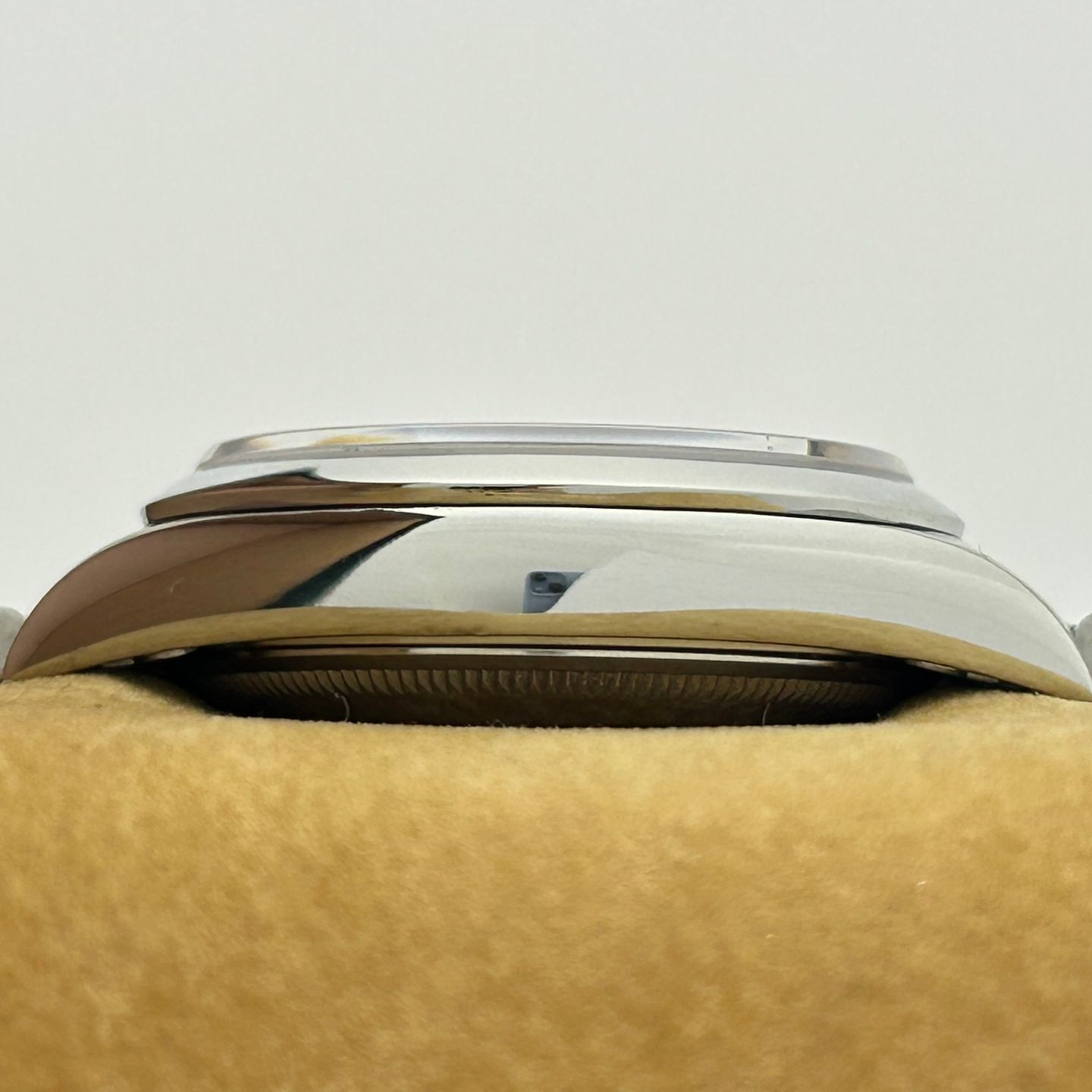 Rolex Oyster Perpetual Date 15200 - (4/8)