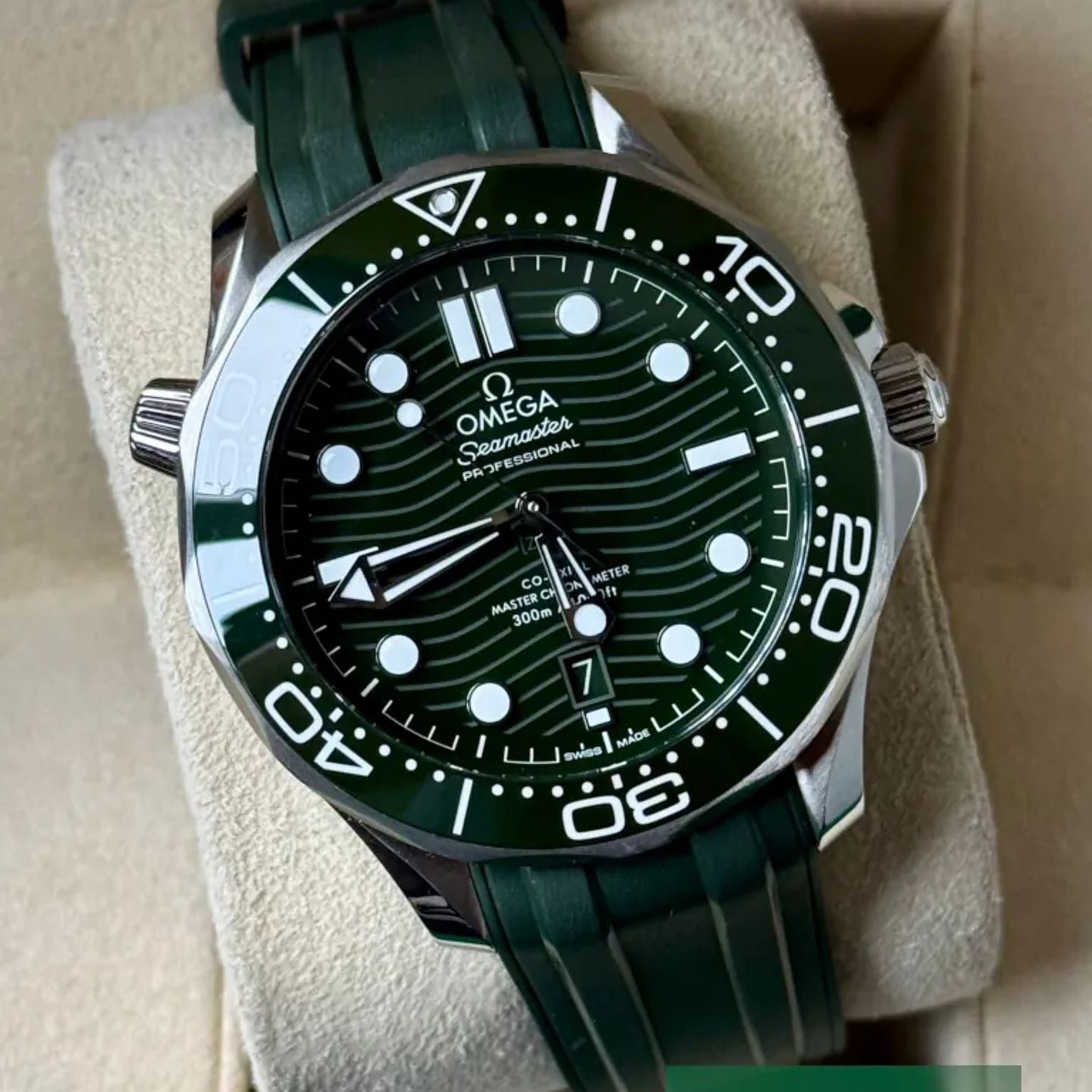 Omega Seamaster Diver 300 M 210.32.42.20.10.001 - (1/7)