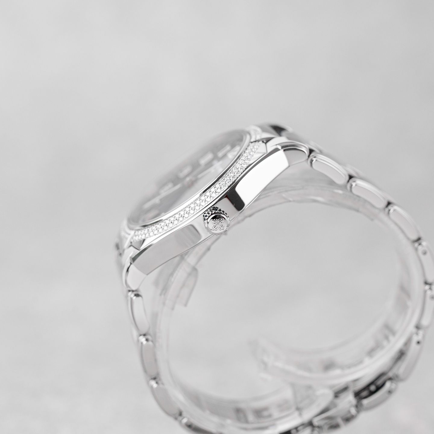 Patek Philippe World Time Chronograph 5935A-001 - (5/8)