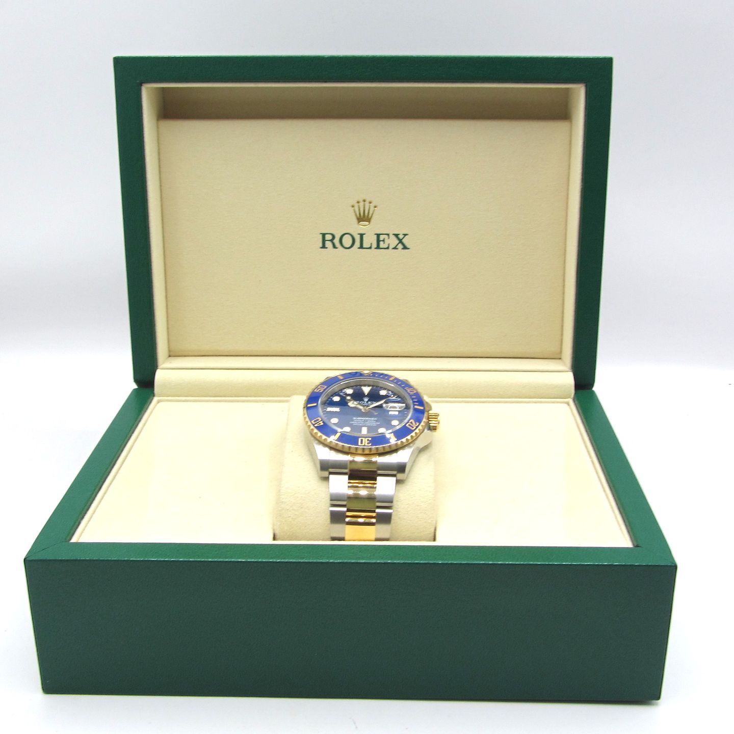 Rolex Submariner Date 126613LB (2025) - 41 mm Gold/Steel case (4/6)