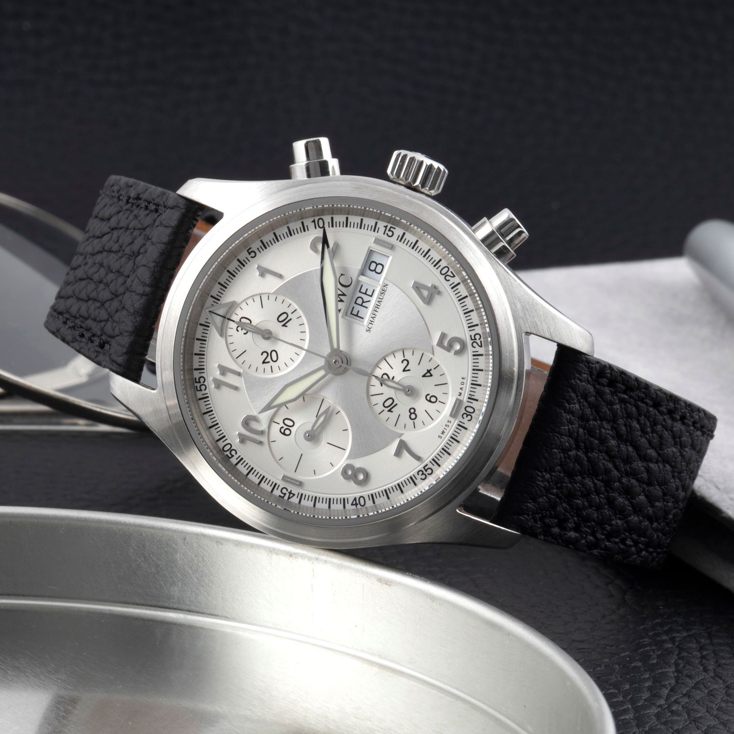 IWC Pilot Spitfire Chronograph IW370621 (2004) - Zilver wijzerplaat 39mm Staal (2/8)
