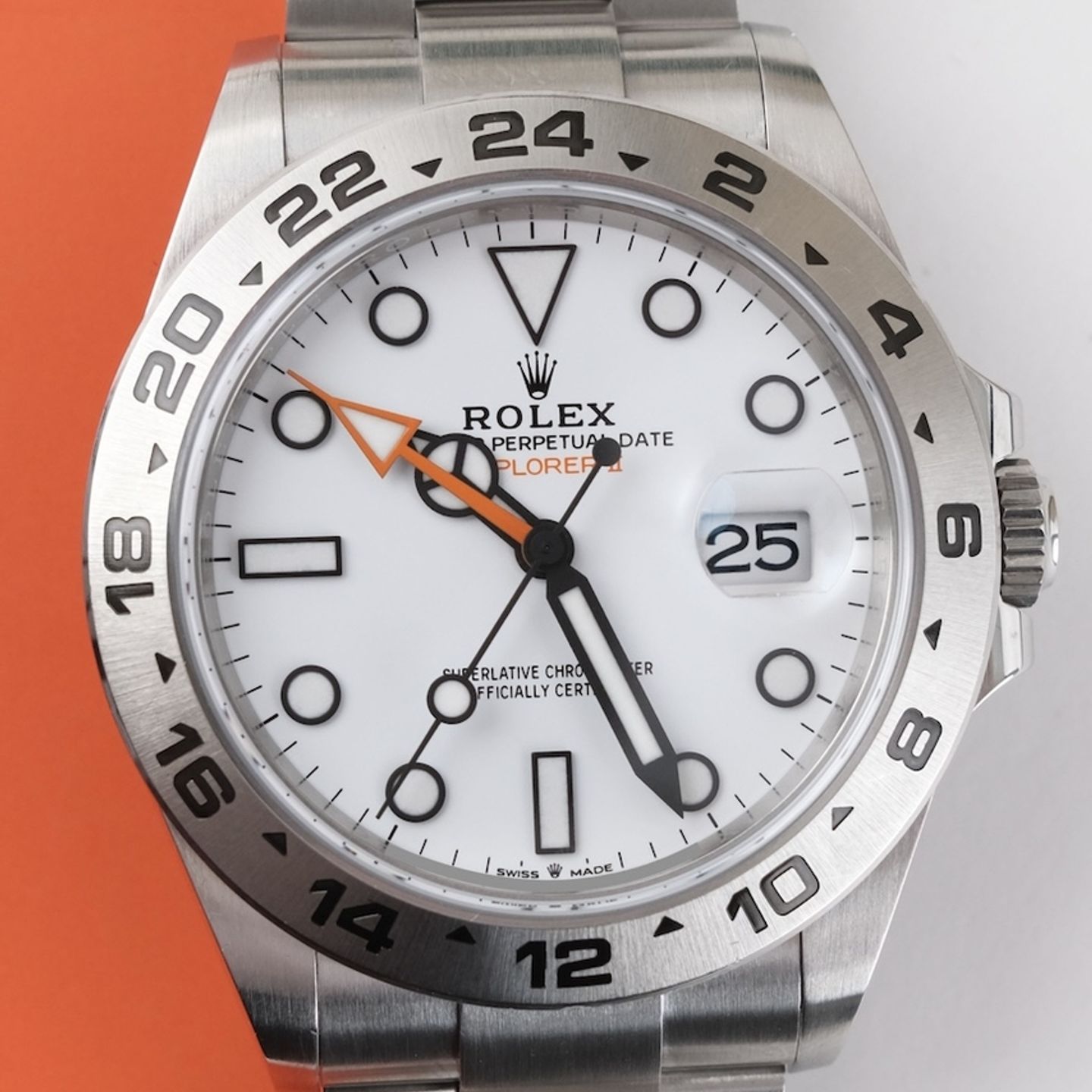 Rolex Explorer II 226570 (2021) - 42 mm Steel case (1/8)