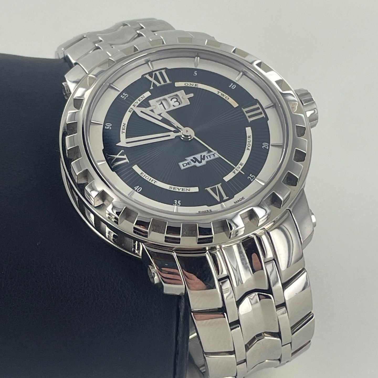 Dewitt Academia nac.gde.001.s - (1/4)