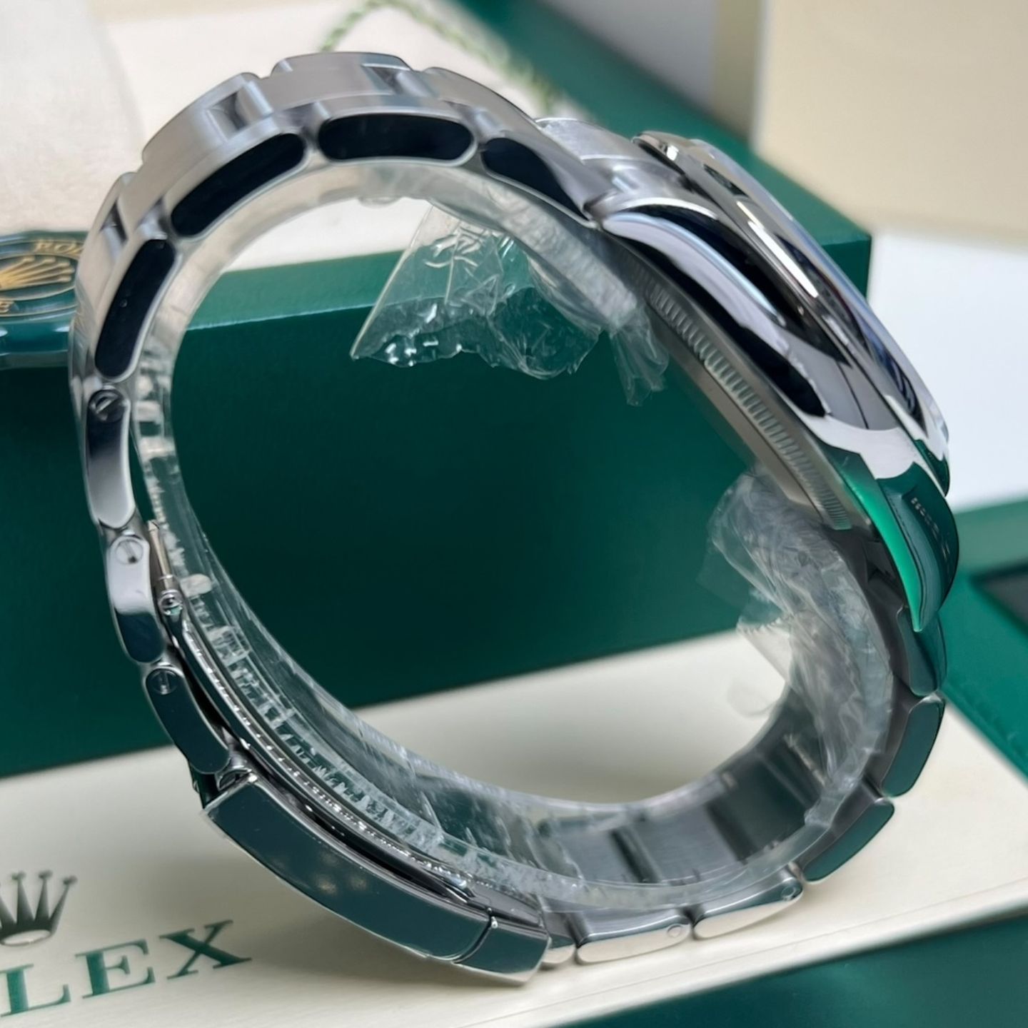 Rolex Oyster Perpetual 36 126000 (2024) - Blauw wijzerplaat 36mm Staal (7/7)