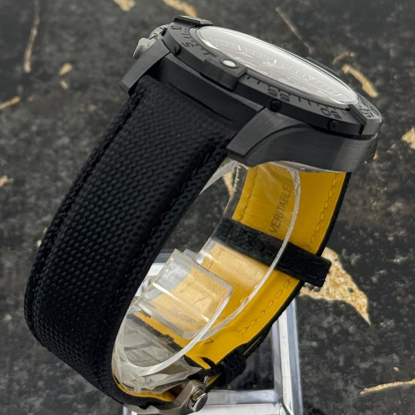 Breitling Avenger SB0147101B1X1 (2025) - Zwart wijzerplaat 44mm Keramiek (8/8)