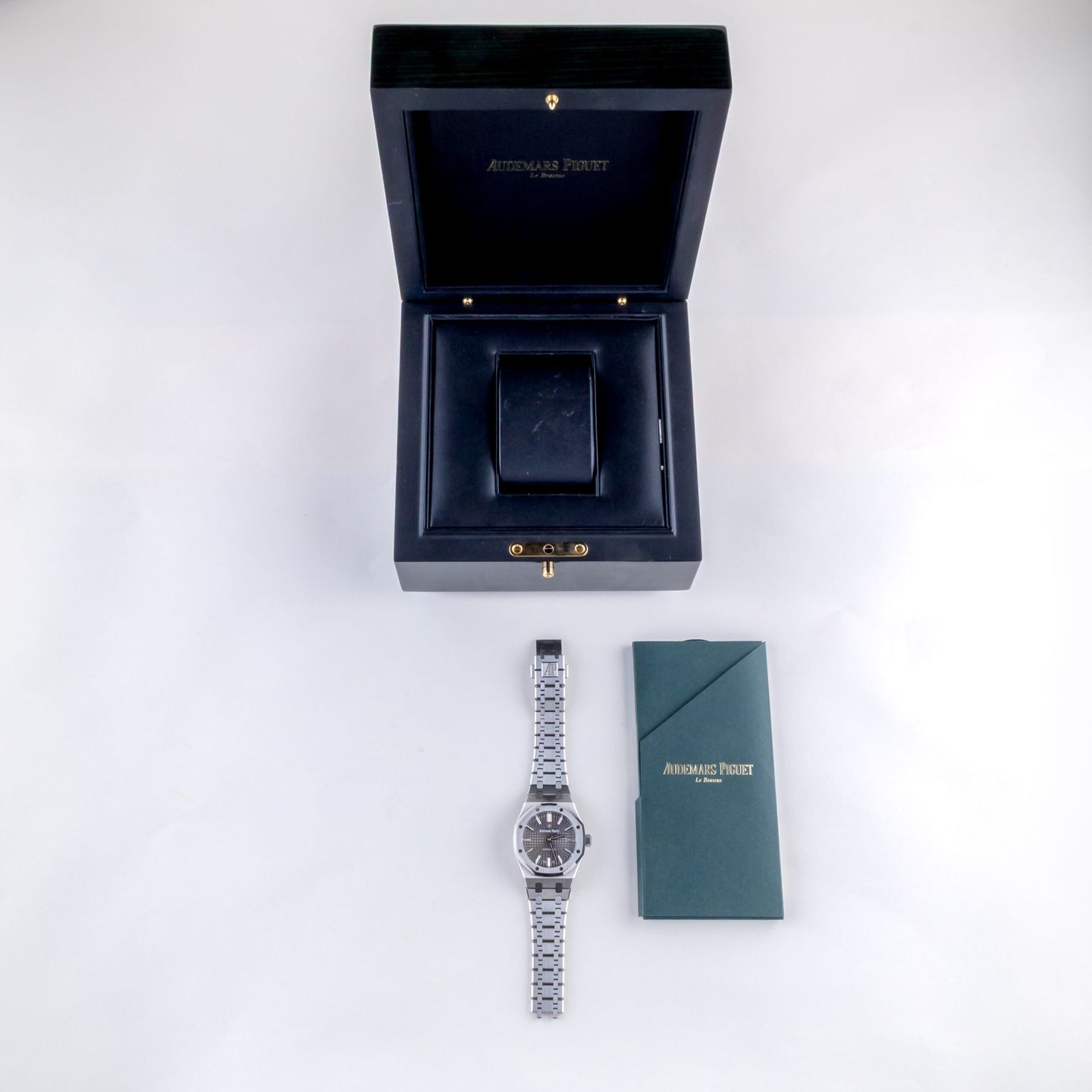 Audemars Piguet Royal Oak Selfwinding 15450ST (2021) - Grey dial 37 mm Steel case (8/8)