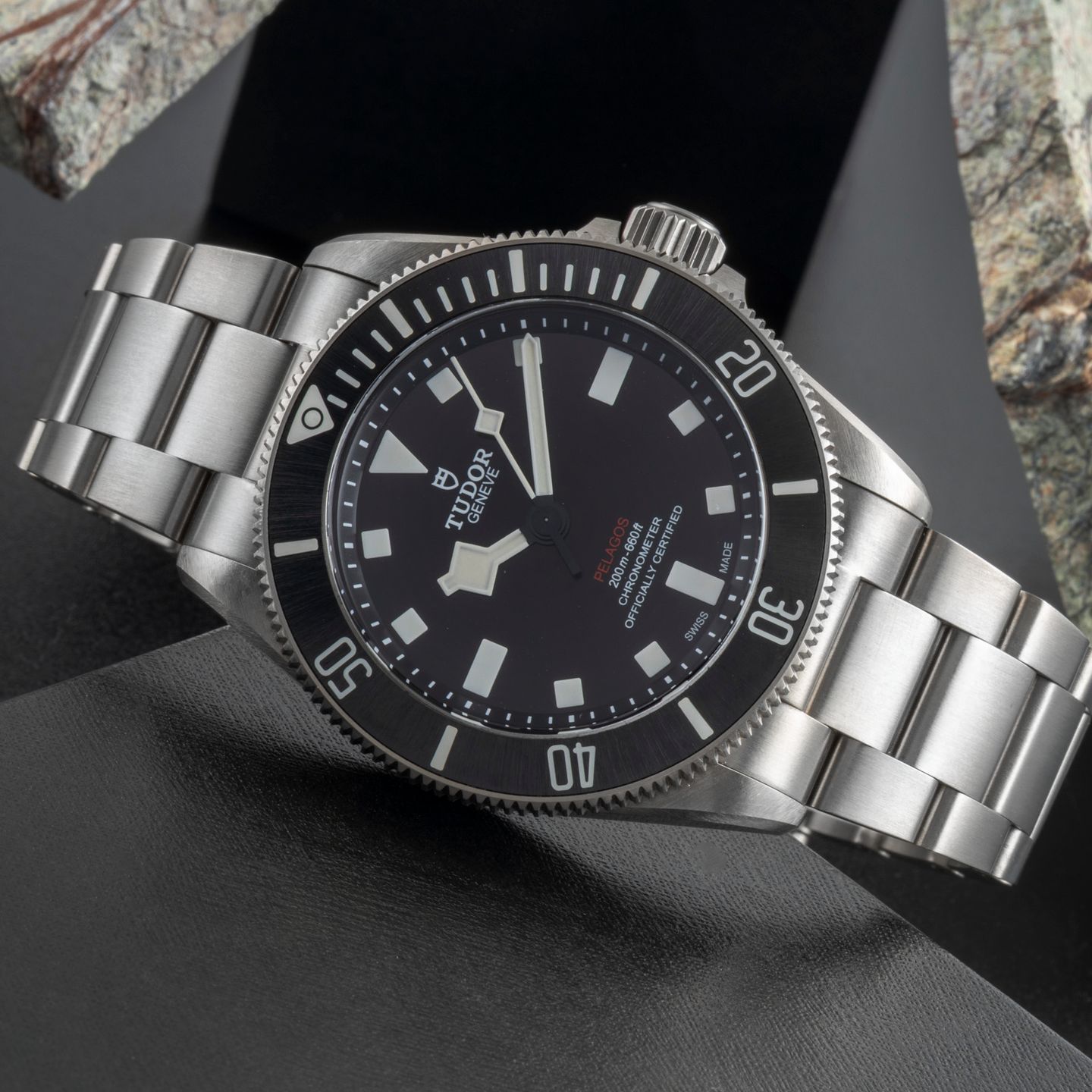 Tudor Pelagos 25407N (Unknown (random serial)) - Black dial 39 mm Titanium case (2/8)