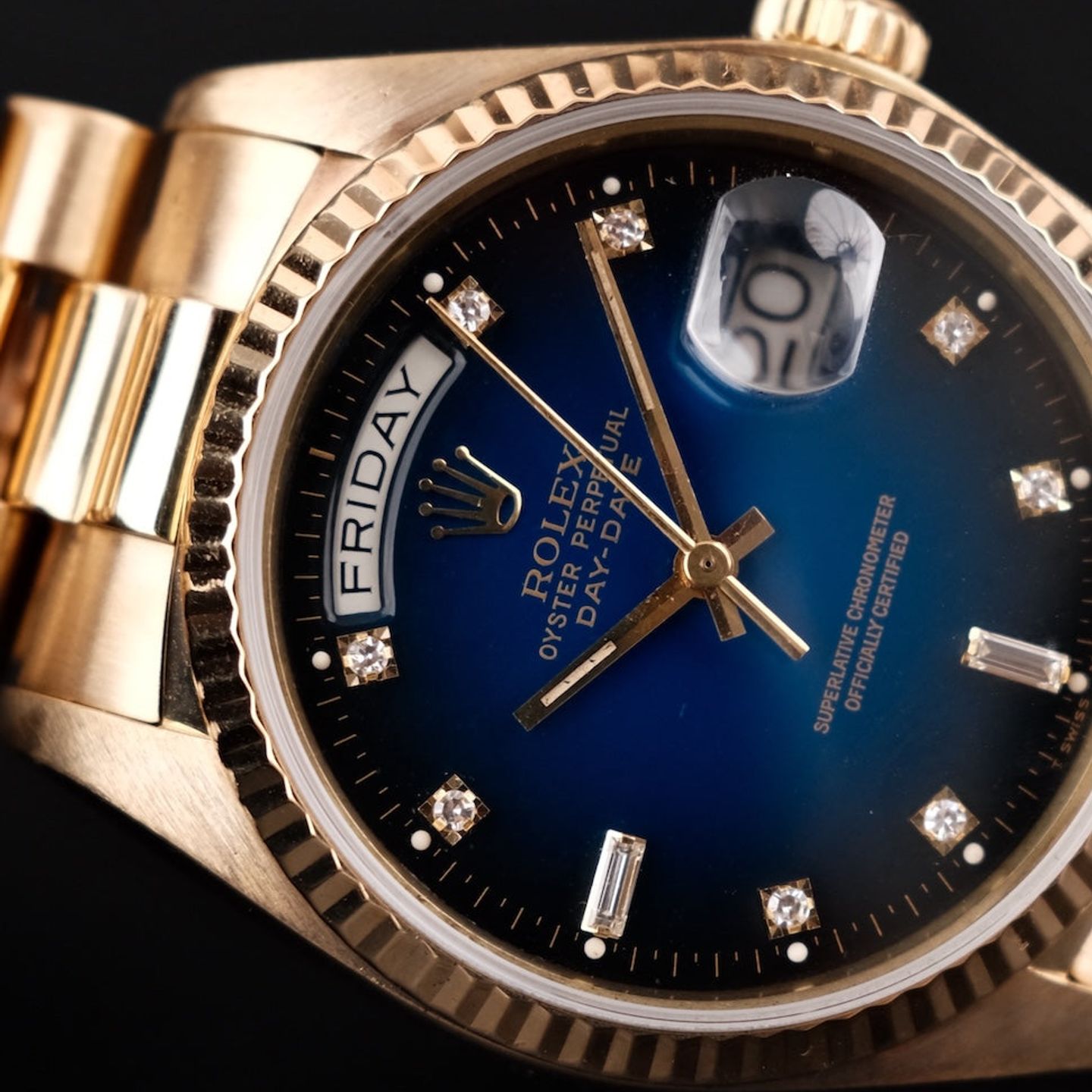 Rolex Day-Date 36 18038 (1979) - Blauw wijzerplaat 36mm Geelgoud (2/8)