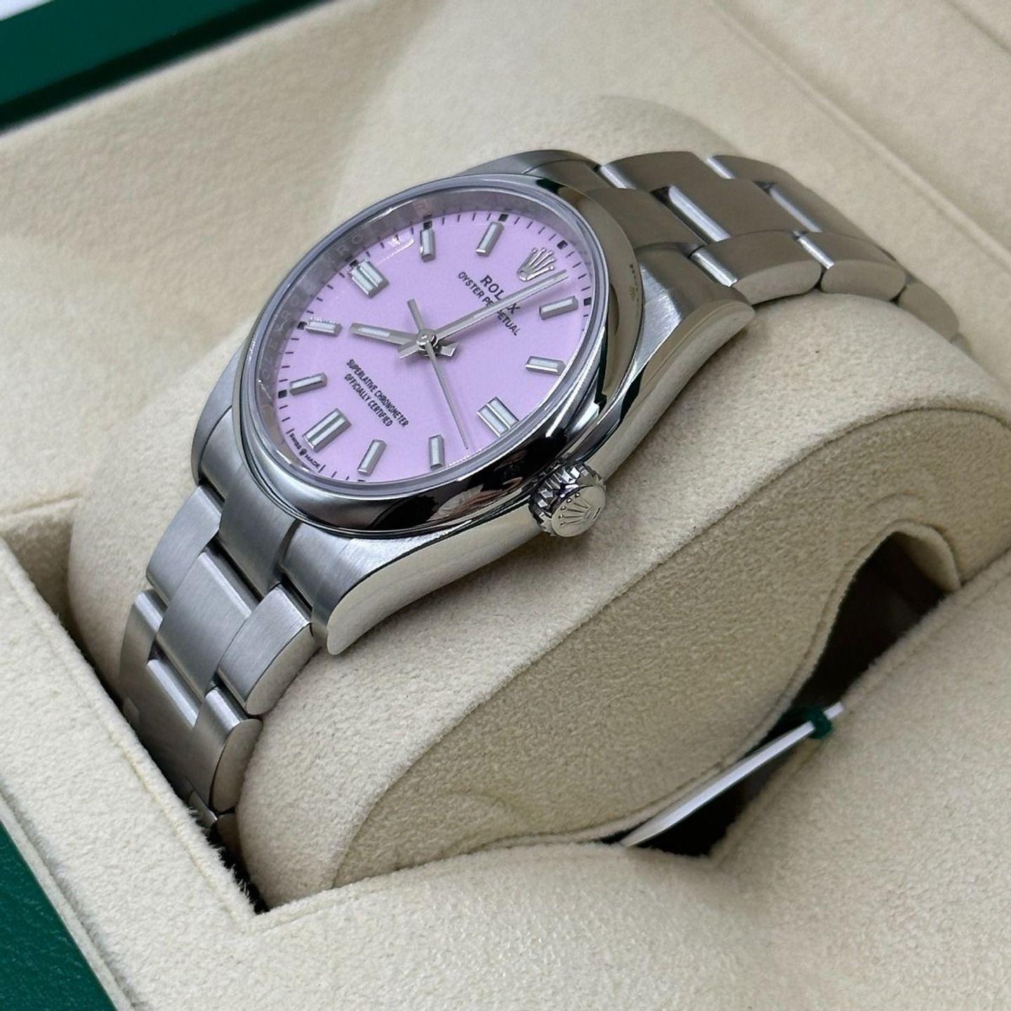 Rolex Oyster Perpetual 36 126000 (2024) - Roze wijzerplaat 36mm Staal (7/8)