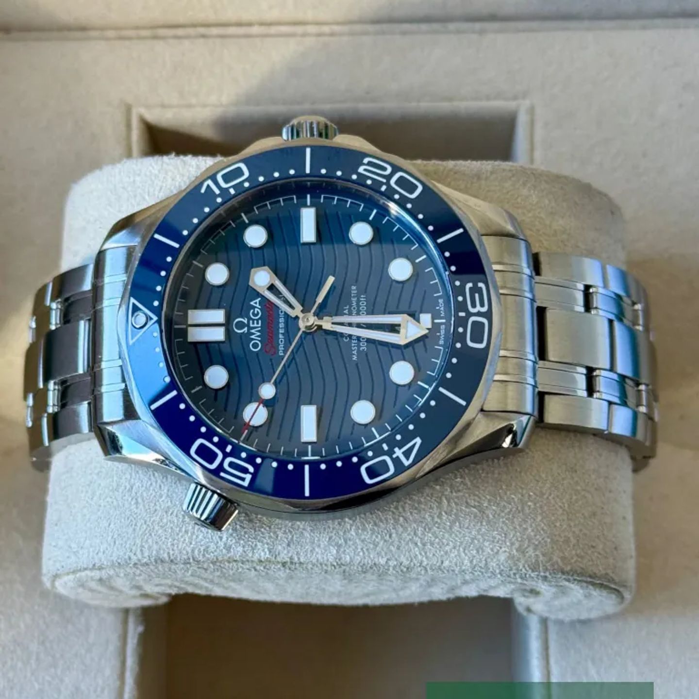 Omega Seamaster Diver 300 M 210.30.42.20.03.001 - (5/7)