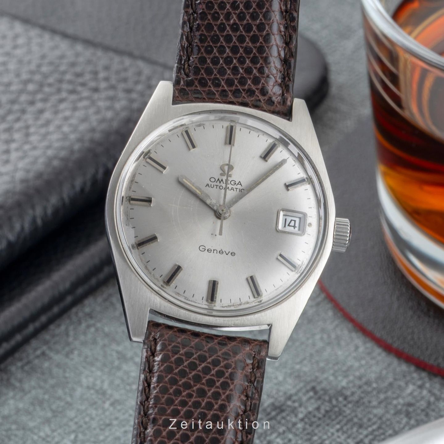 Omega Genève 166.041 (1969) - 34 mm (1/8)