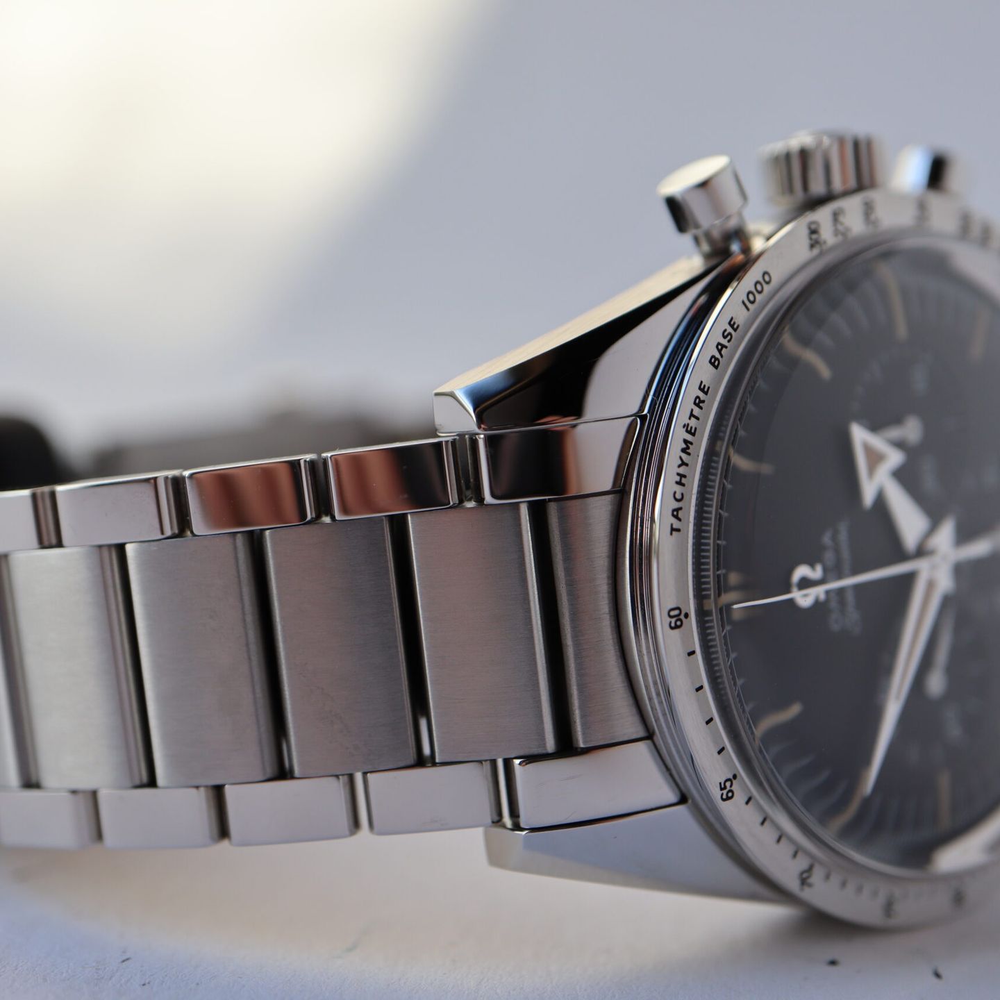 Omega Speedmaster Professional Moonwatch 311.10.39.30.01.001 (2017) - Black dial 39 mm Steel case (7/8)