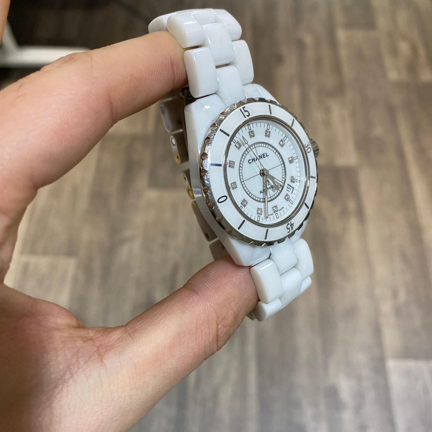 Chanel J12 H1629 (2018) - White dial 38 mm Ceramic case (2/6)