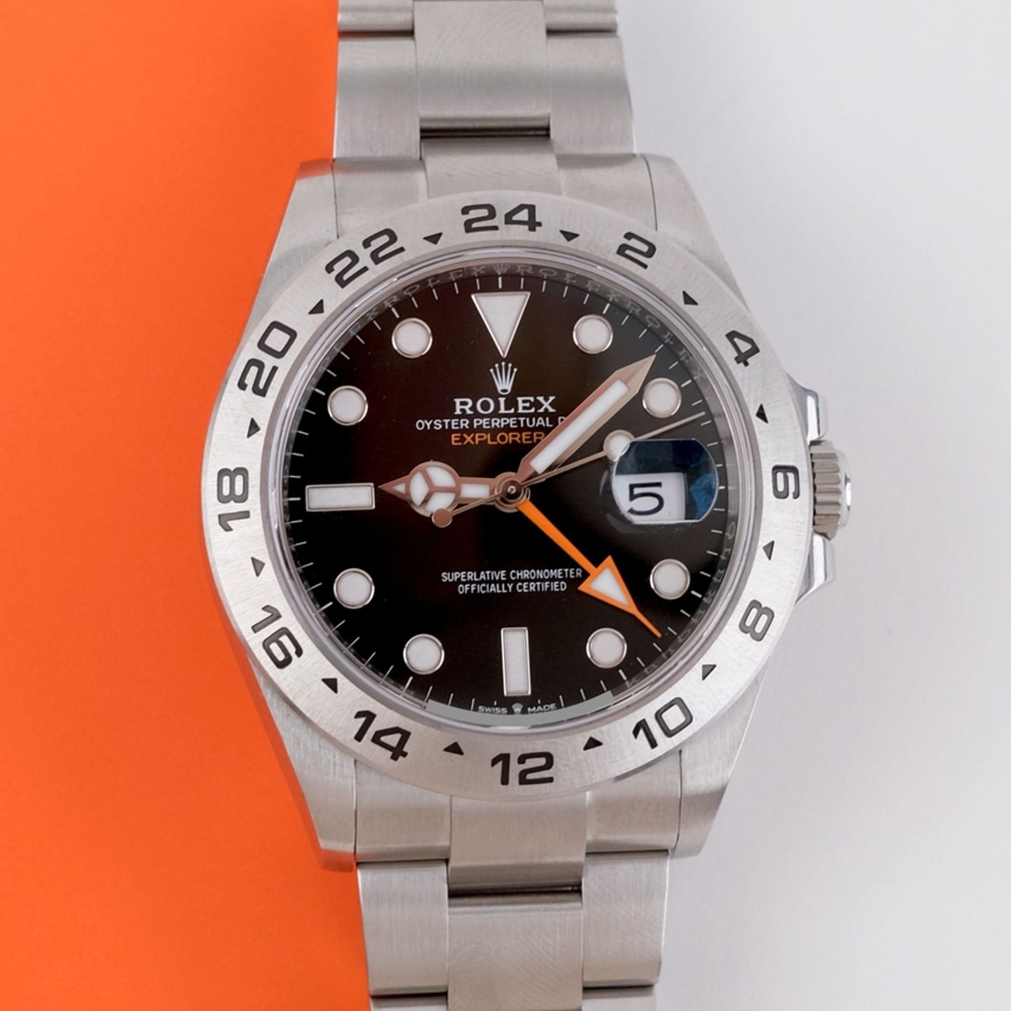 Rolex Explorer II 226570 (2023) - 42mm Staal (4/8)