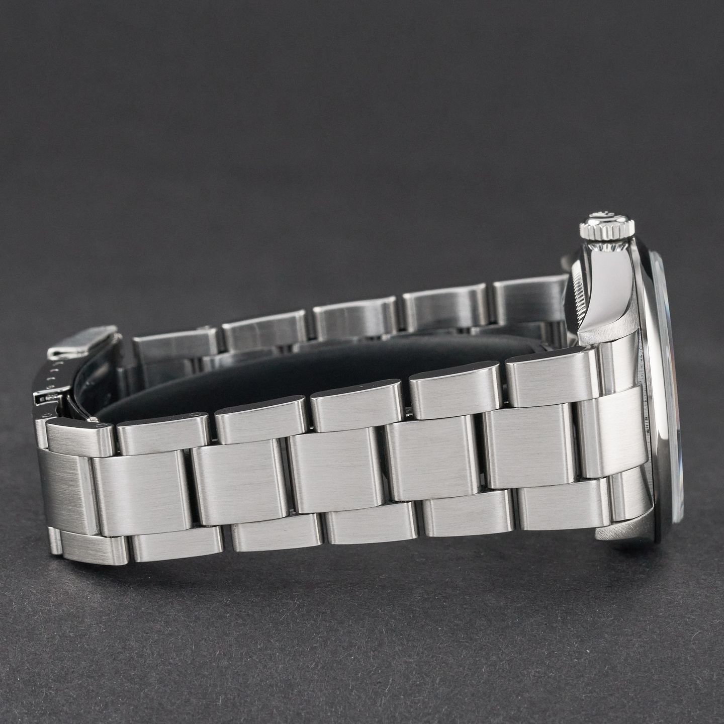 Rolex Explorer 114270 (2001) - Zwart wijzerplaat 36mm Staal (6/8)