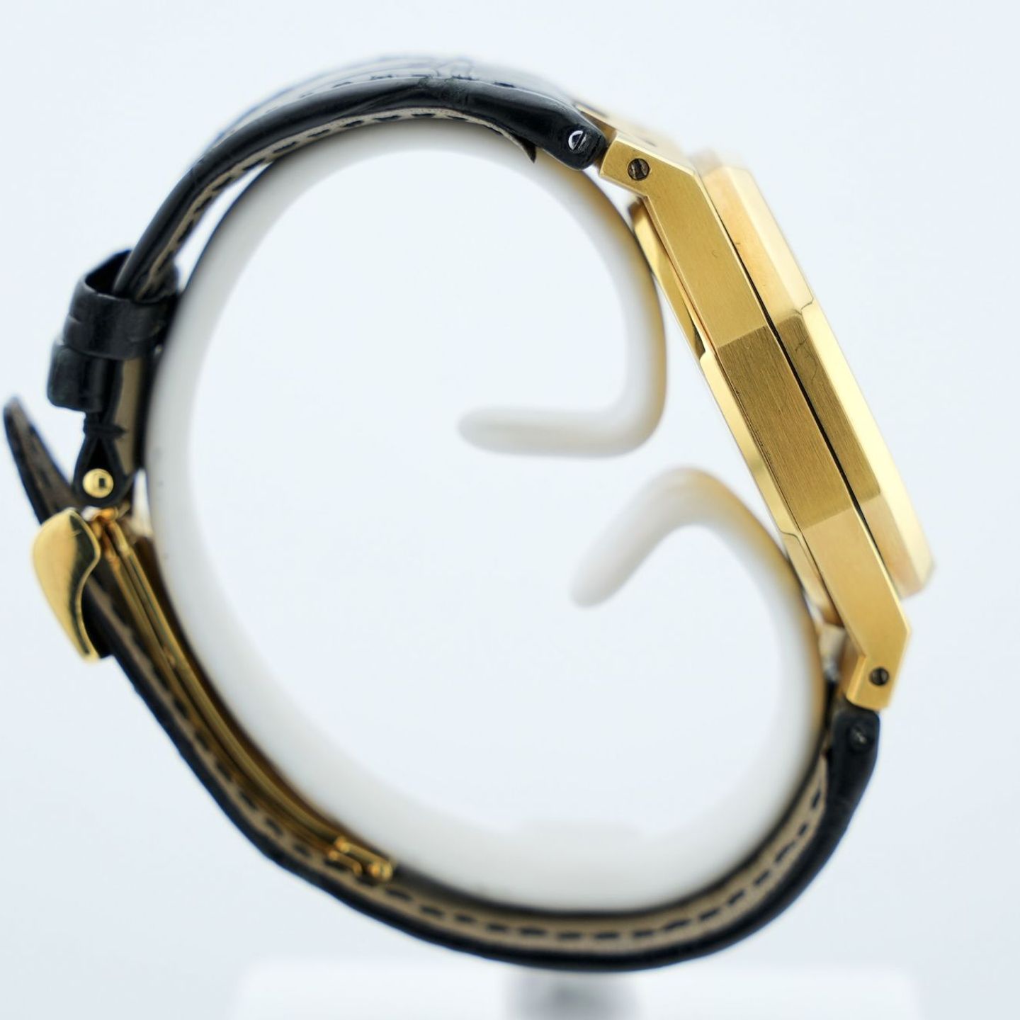 Audemars Piguet Royal Oak Dual Time 26120BA.OO.D088CR.01 (2008) - White dial 39 mm Yellow Gold case (7/8)