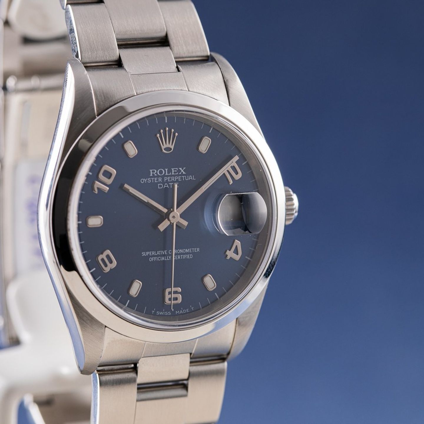 Rolex Oyster Perpetual Date 15200 - (3/8)