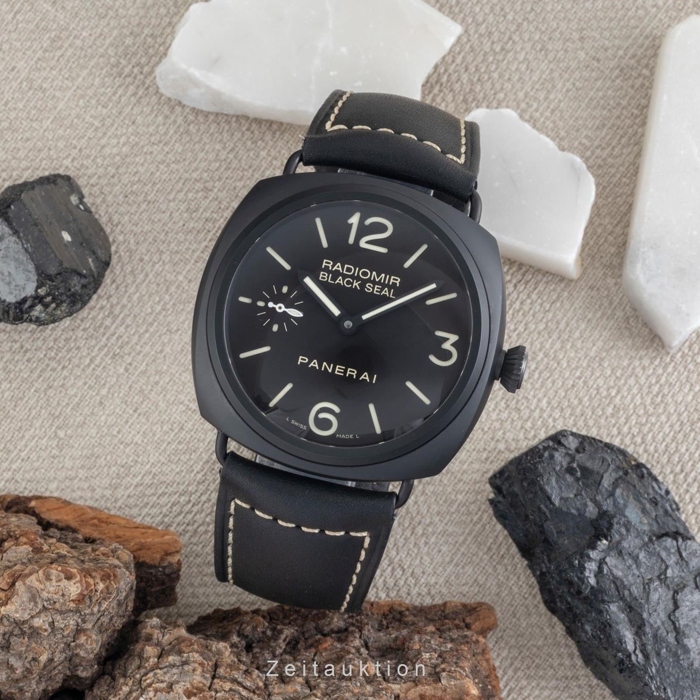 Panerai Radiomir Black Seal PAM00292 (Unknown (random serial)) - Black dial 45 mm Ceramic case (3/8)