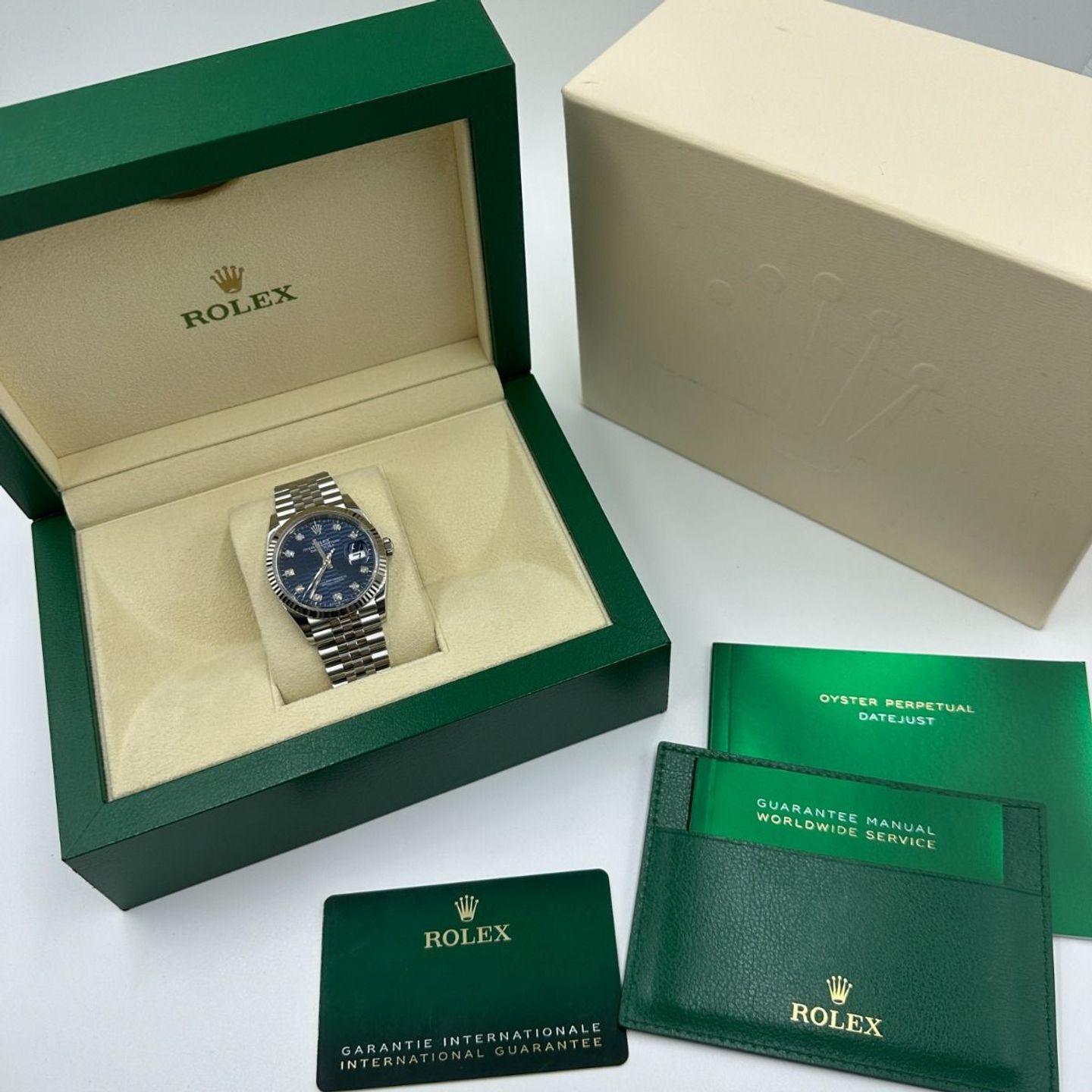 Rolex Datejust 36 126234 (2024) - Blue dial 36 mm Steel case (2/8)