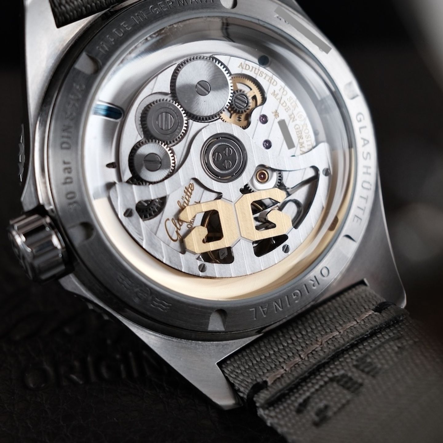 Glashütte Original SeaQ Panorama Date 1-36-13-07-83-34 (2022) - Groen wijzerplaat 43mm Staal (2/8)